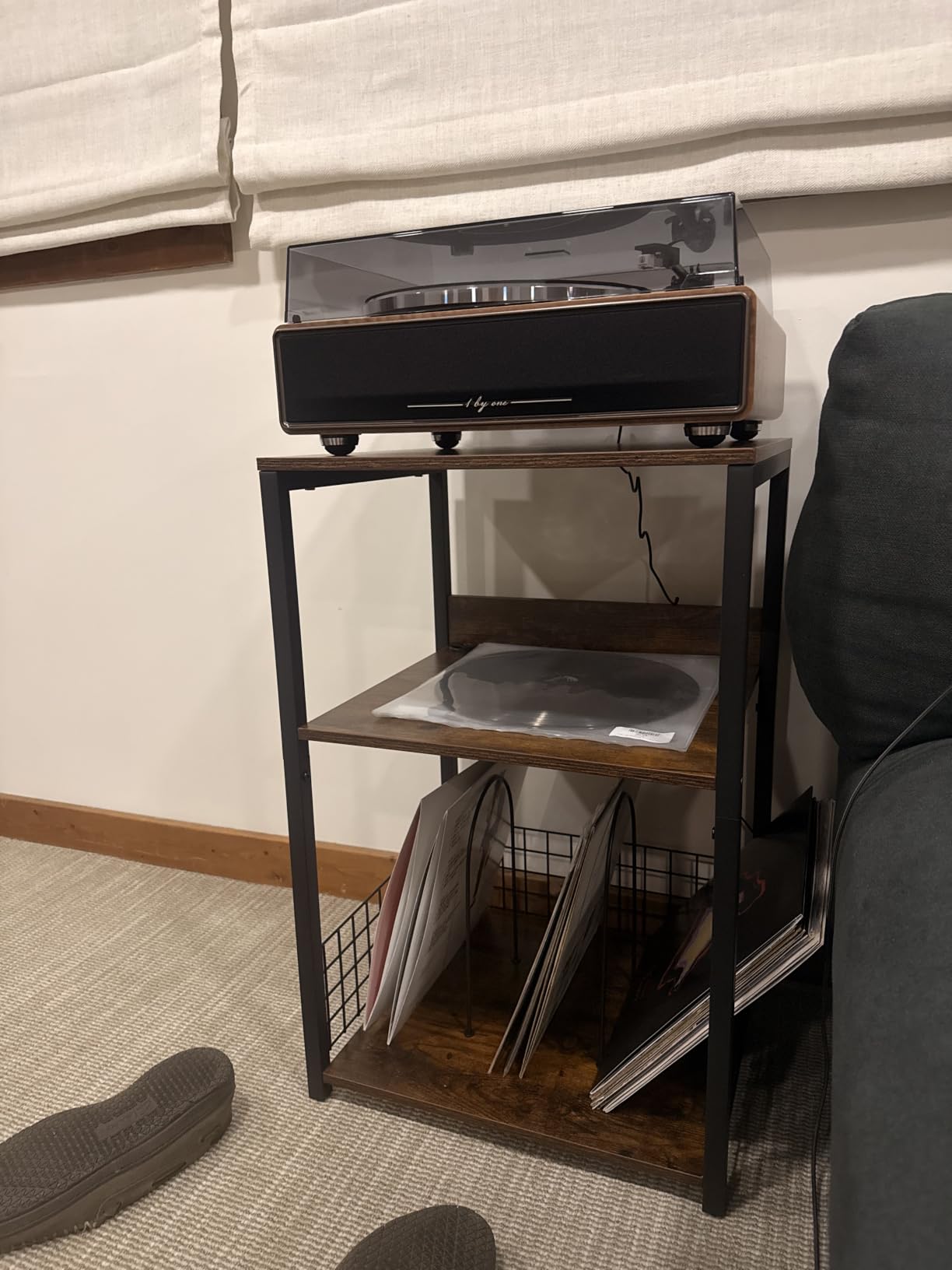 LELELINKY 3 Tier End Table,Record Player Stand with Storage Up to 100 Albums,Turntable Stand for Vinyl,Brown Records Shelf for Living Room Bedroom customer photo 2