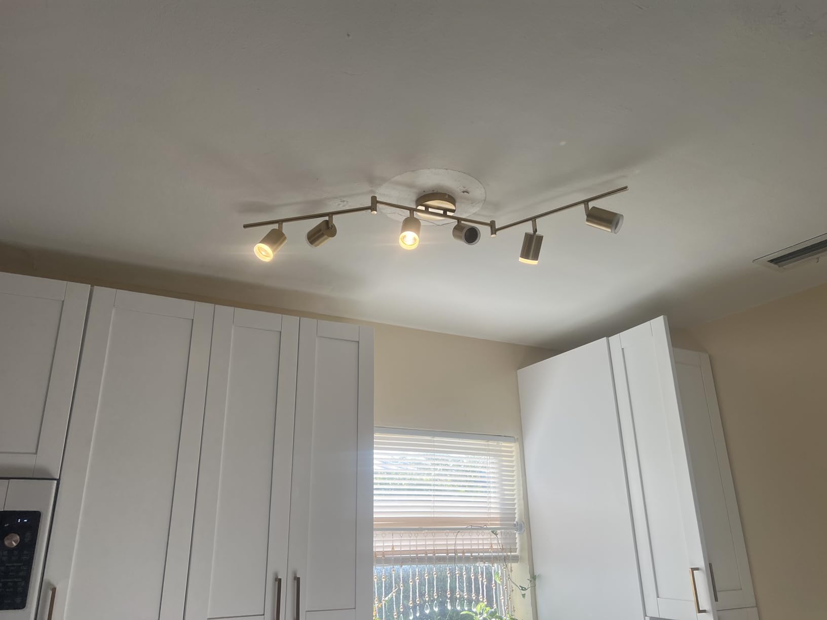 Bojim 6 Light Black Kitchen Track Lighting Fixtures Ceiling Adjustable Head customer photo 1