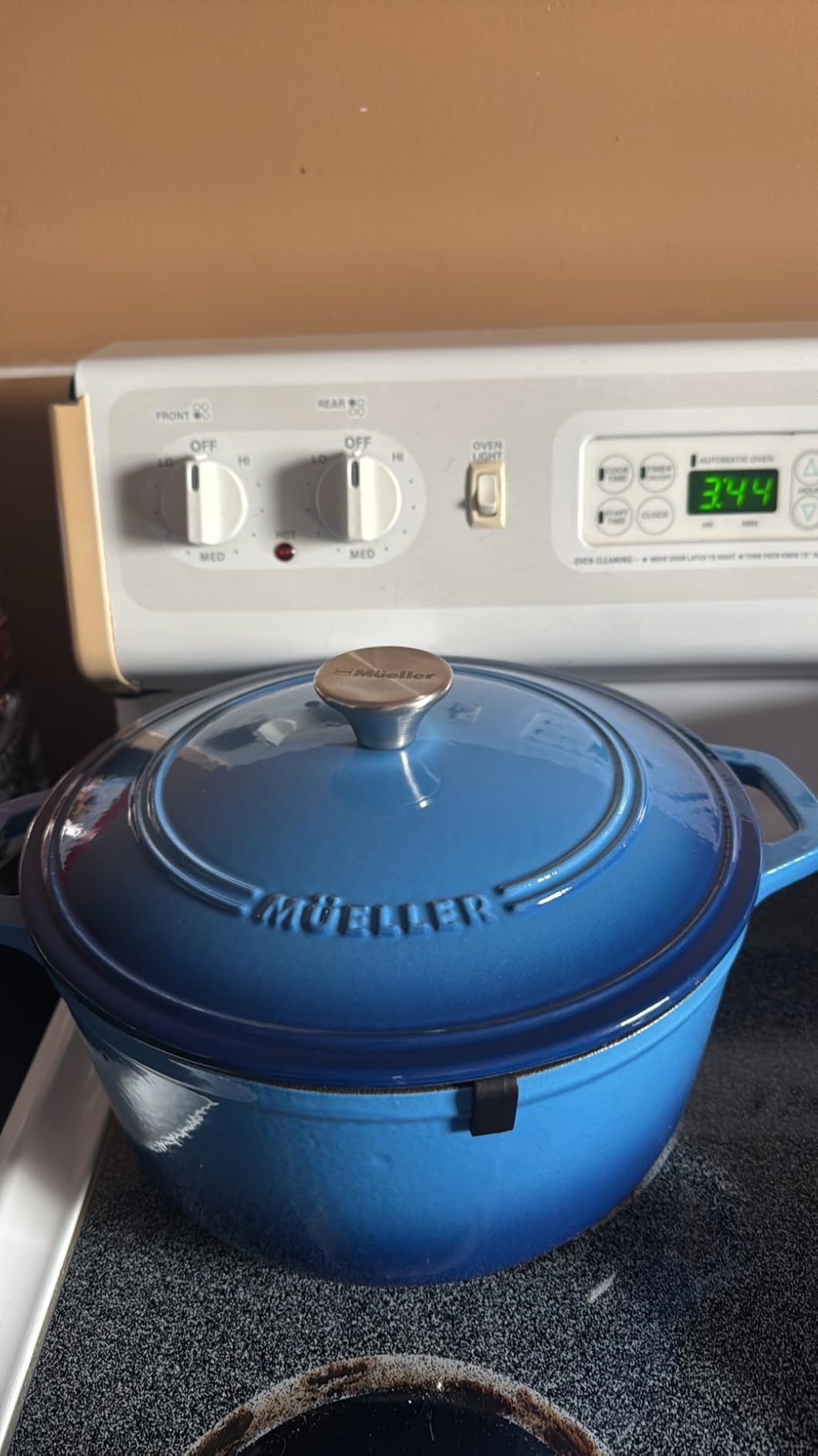 Mueller DuraCast 6 Quart Enameled Cast Iron Dutch Oven Pot with Lid customer photo 1