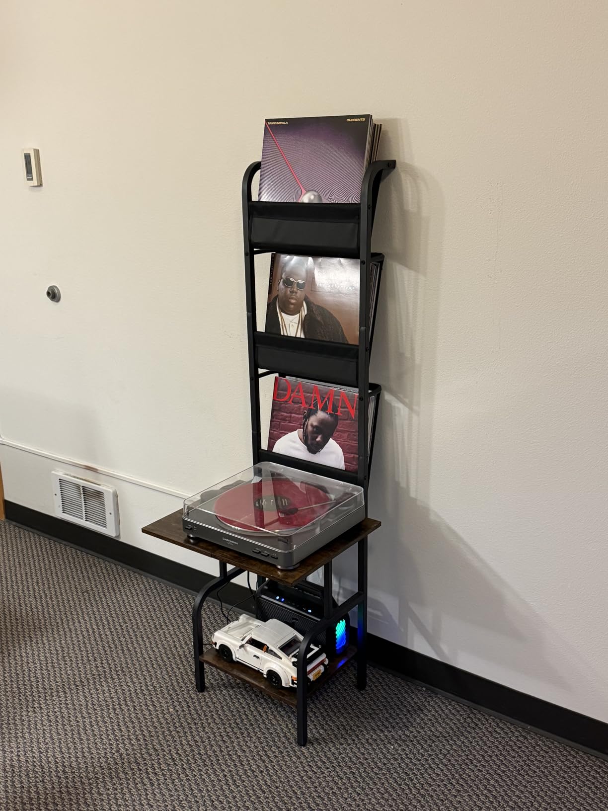 Tewinko Record Player Stand with Vinyl Storage, Record Player Table with Vinyl Record Storage up to 200 Albums, Turntable Stand with Record Holder Display Shelf, Record Player Cabinet Organizer Rack customer photo 1