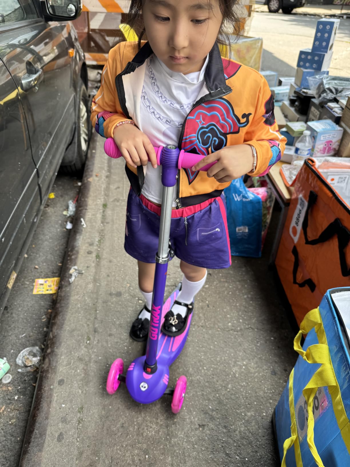 Gotrax KS1 Kids Kick Scooter, 3 Wheels for Boys & Girls 2-8, Gifts | LED Light-Up Wheels, 3 Adjustable Handlebar, Easy Assembly, Lightweight, Wide Anti-Slip Deck, Lean to Steer, Max Load 110 lbs customer photo 1