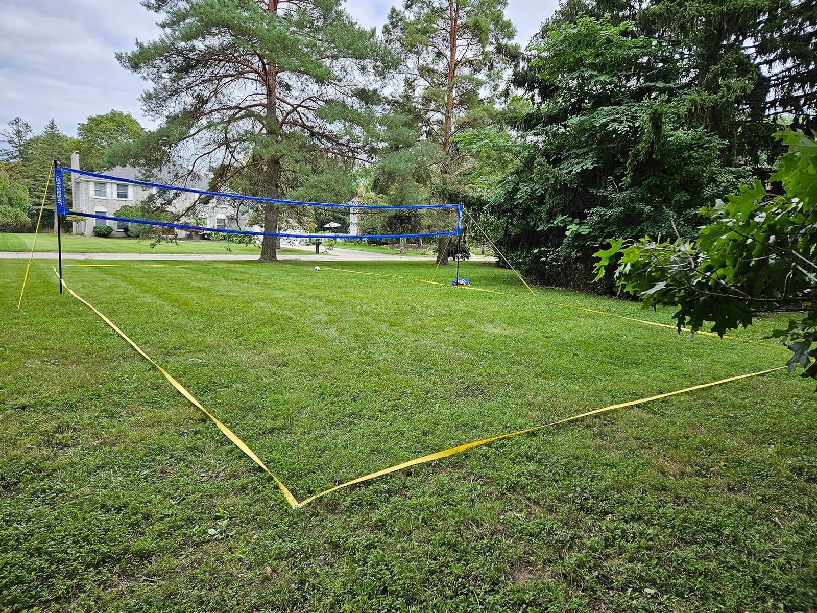SKEERY Outdoor Heavy Duty Volleyball Net Set, Anti-Sag Design, Adjustable Aluminum Poles, Portable Volleyball Net for Backyard,Grass and Beach customer photo 1