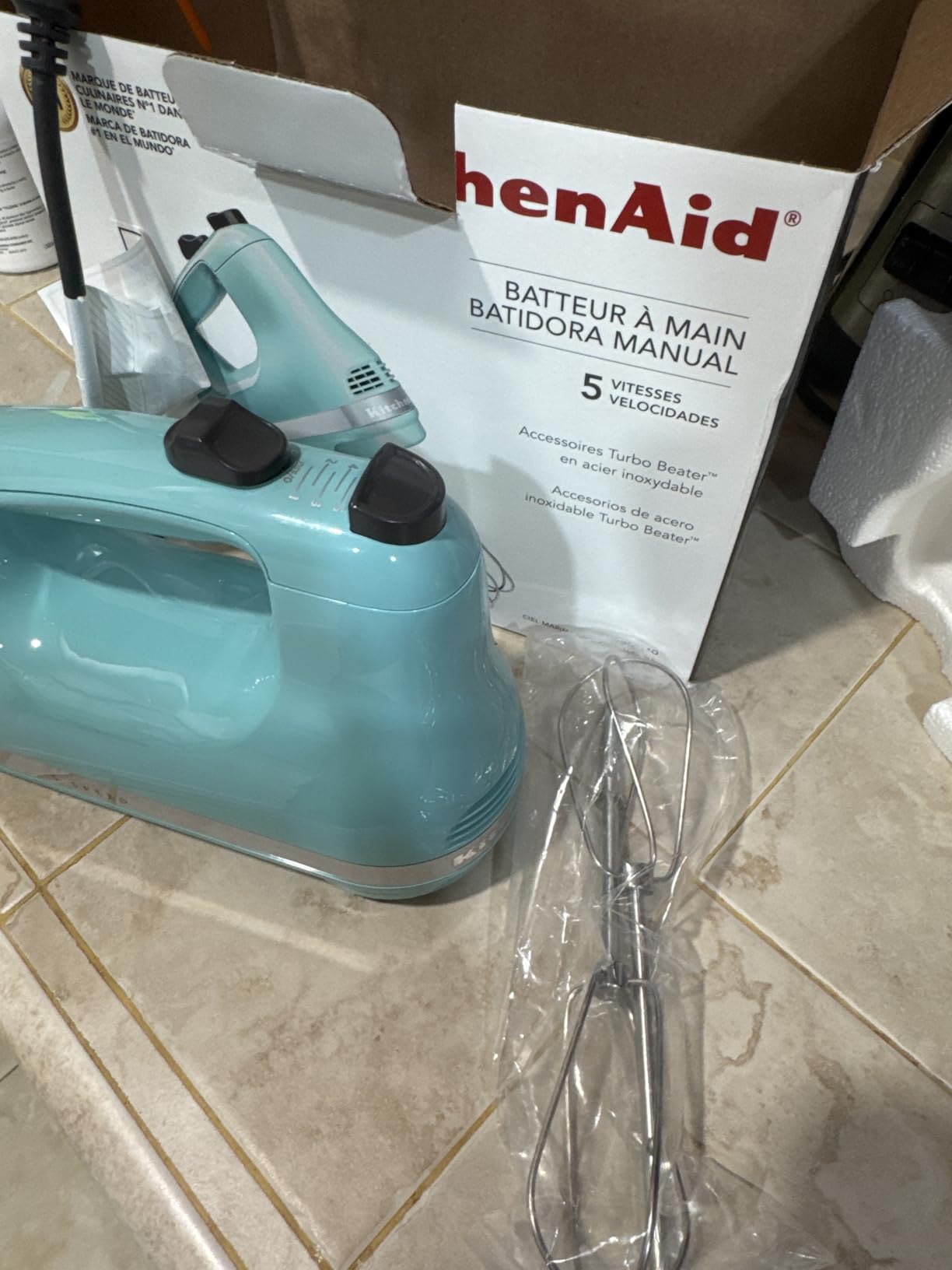 KitchenAid 5-Speed Ultra Power Hand Mixer, Stainless Steel/Plastic, White customer photo 2