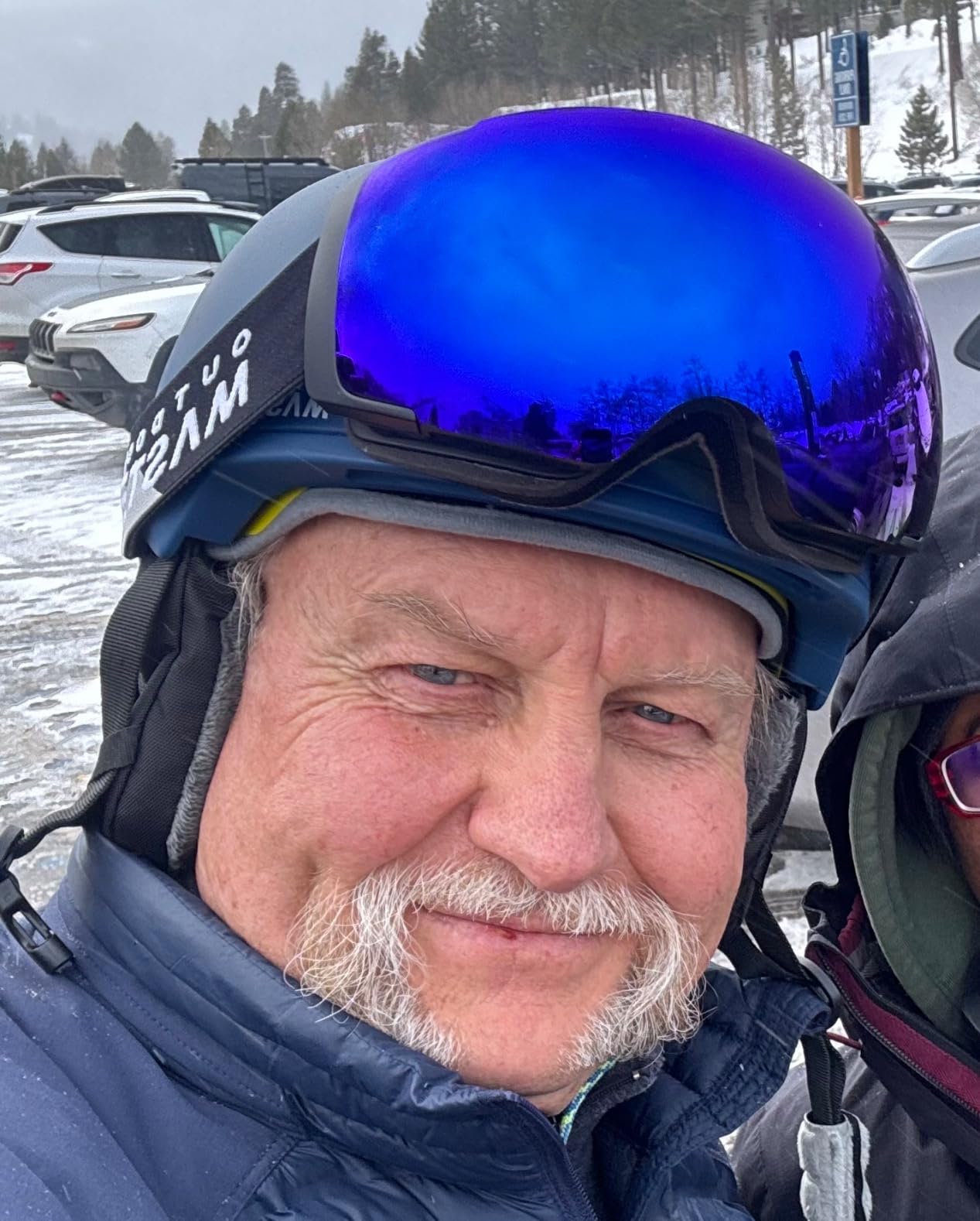 OutdoorMaster Diamond II MIPS Ski Snow Sport Helmet customer photo 1