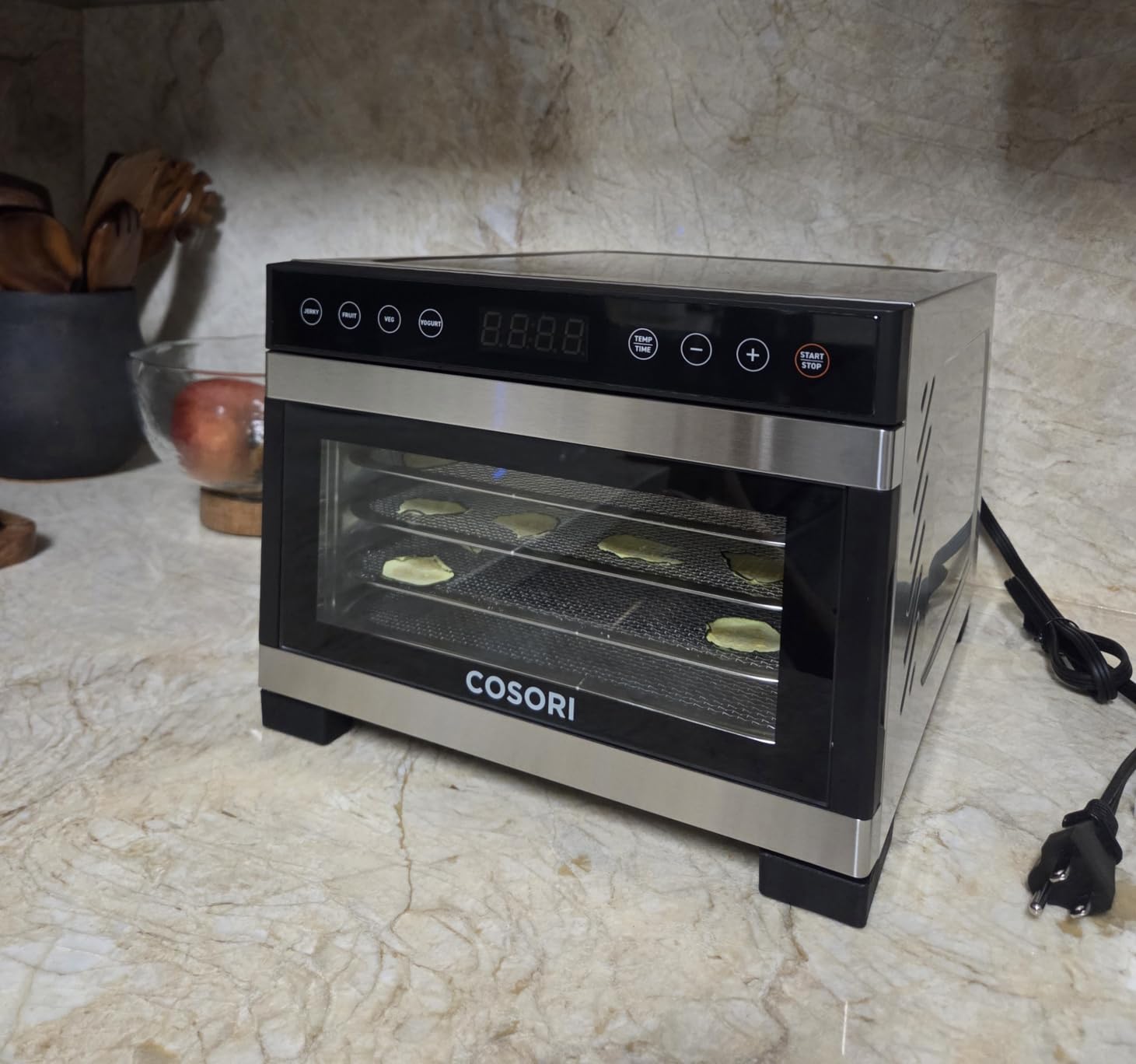Cosori Food Dehydrator, 5 Stainless Steel Trays, 3.1 ft² Drying Space customer photo 2