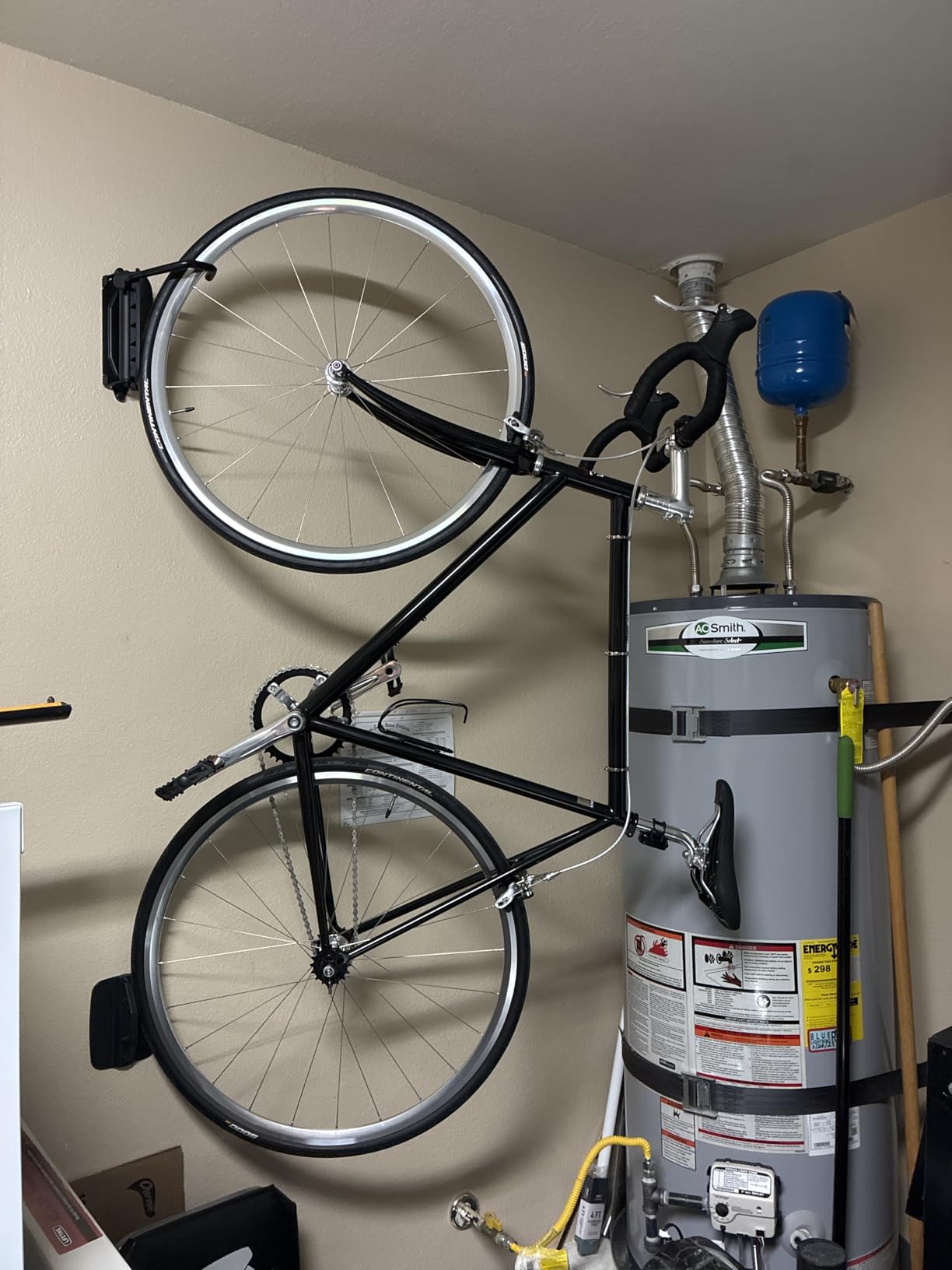 monTEK Swivel Bike Wall Mount, Bike Hangers for Garage, 1 Pack customer photo 1