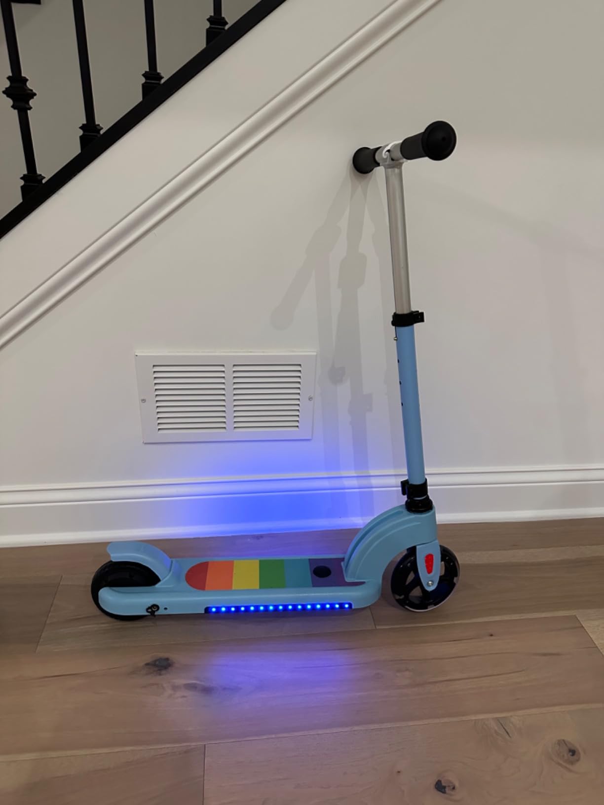 ANHAO Electric Scooter for Kids Ages 6-12 (Mainly 6-10), Kids Electric Scooter with Adjustable Height, Kick Scooter for Kids up to 110 Lbs, up to 6Mph customer photo 2