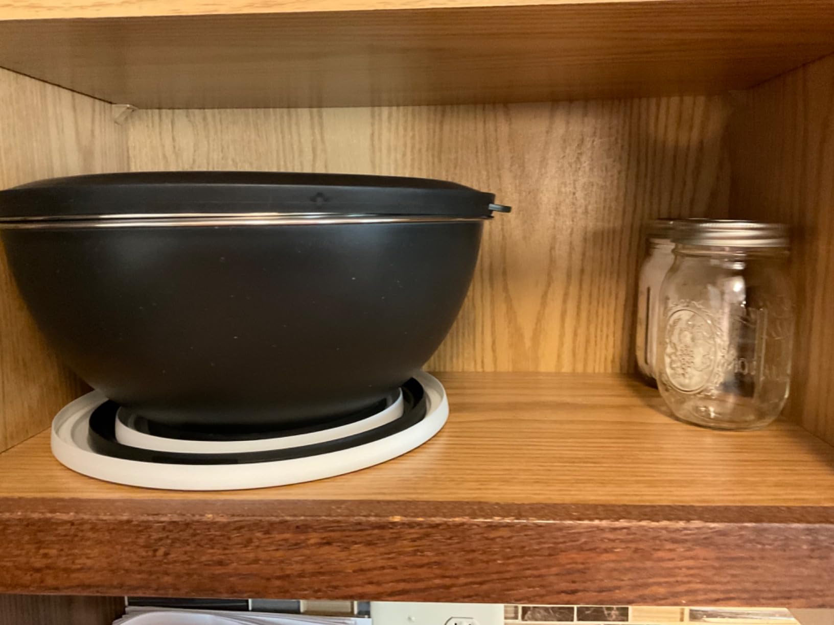 COOK WITH COLOR Mixing Bowls with TPR Lids - 12 Piece Plastic Nesting Bowls Set includes 6 Prep Bowls and 6 Lids - Microwave Safe (Sage) customer photo 1