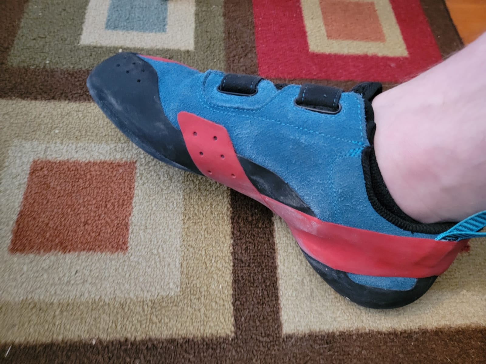 CLIMBX Red Point Rocking Climbing Performance Shoe Men customer photo 1