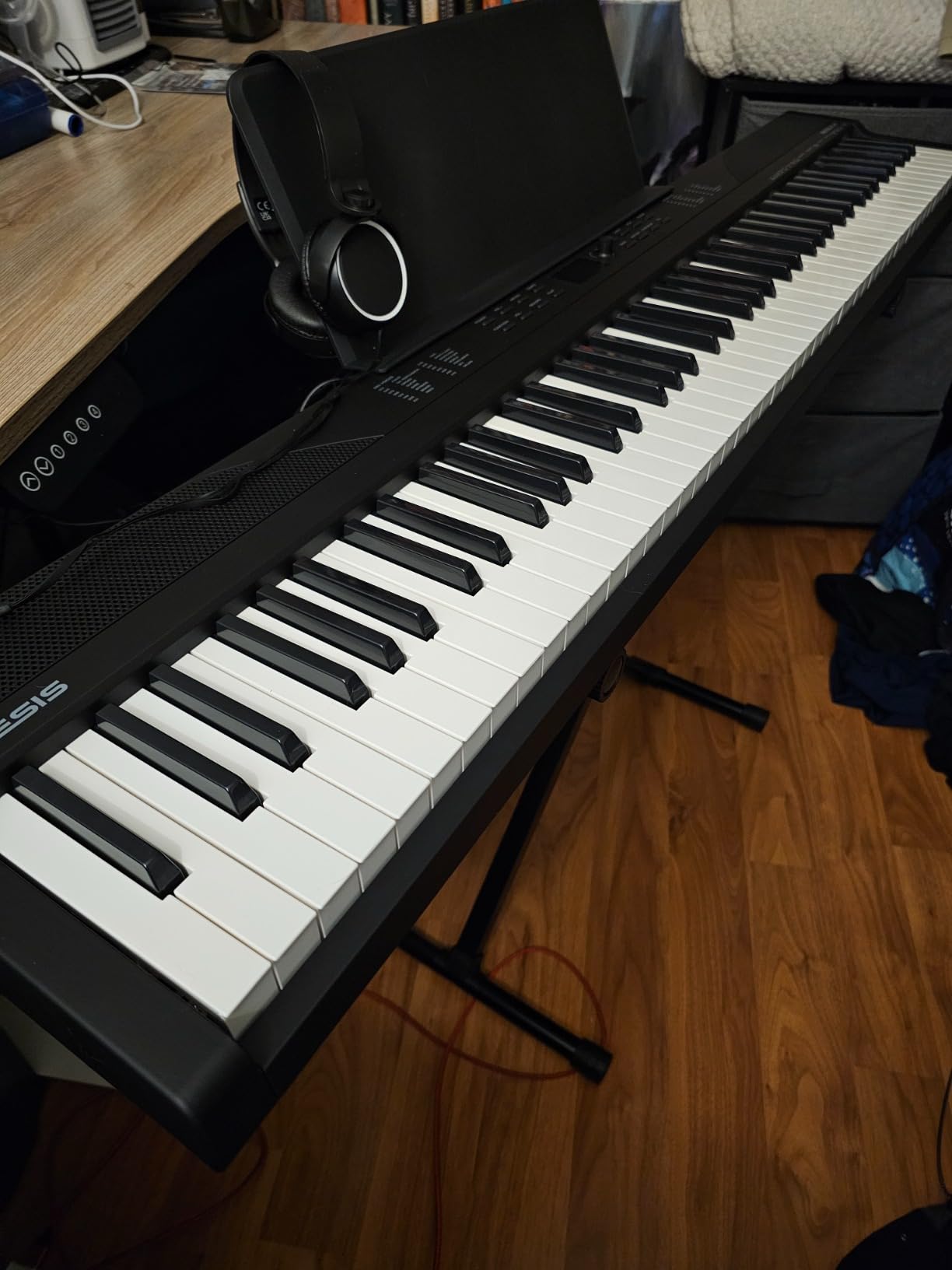 Alesis Recital Play 88-Key Piano Keyboard Bundle | Portable, 480 Voices, Split/Layer Modes, Includes Lessons, Stand, Sustain Pedal, Headphones, Carry Bag, for Beginners customer photo 2