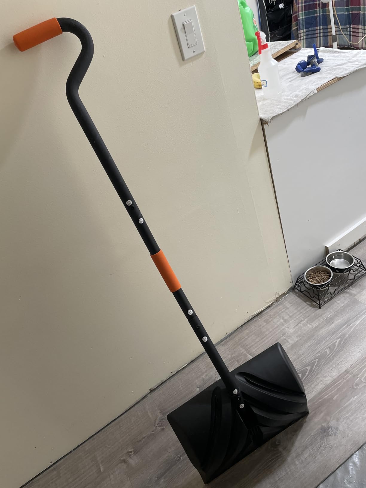 Snow Shovel Heavy Duty for Driveway with Ergonomic Handle to Use Without Backpain for Home Garage Car - Snow Shovel with 18 Inch Blade Large Capacity and 58 Inch Long Ergonomic Handle (Black) customer photo 1