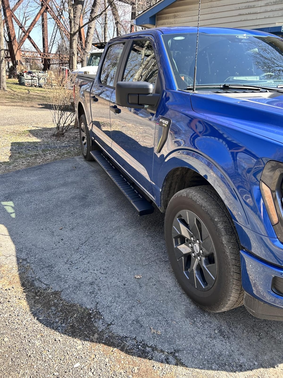 Running Boards for 15-26 Ford F-150 & 17-26 F250 Super Duty SuperCrew Cab customer photo 2