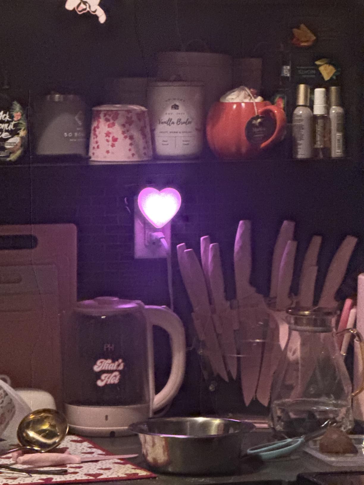 INZU Night Lights Plug into Wall, LED Night Light for Kids, Cute Nightlight with Auto Dusk to Dawn Sensor, LED Nightlight with Soft Warm Light for Bedroom, Nursery, Bathroom, Hallway (Pink) customer photo 1