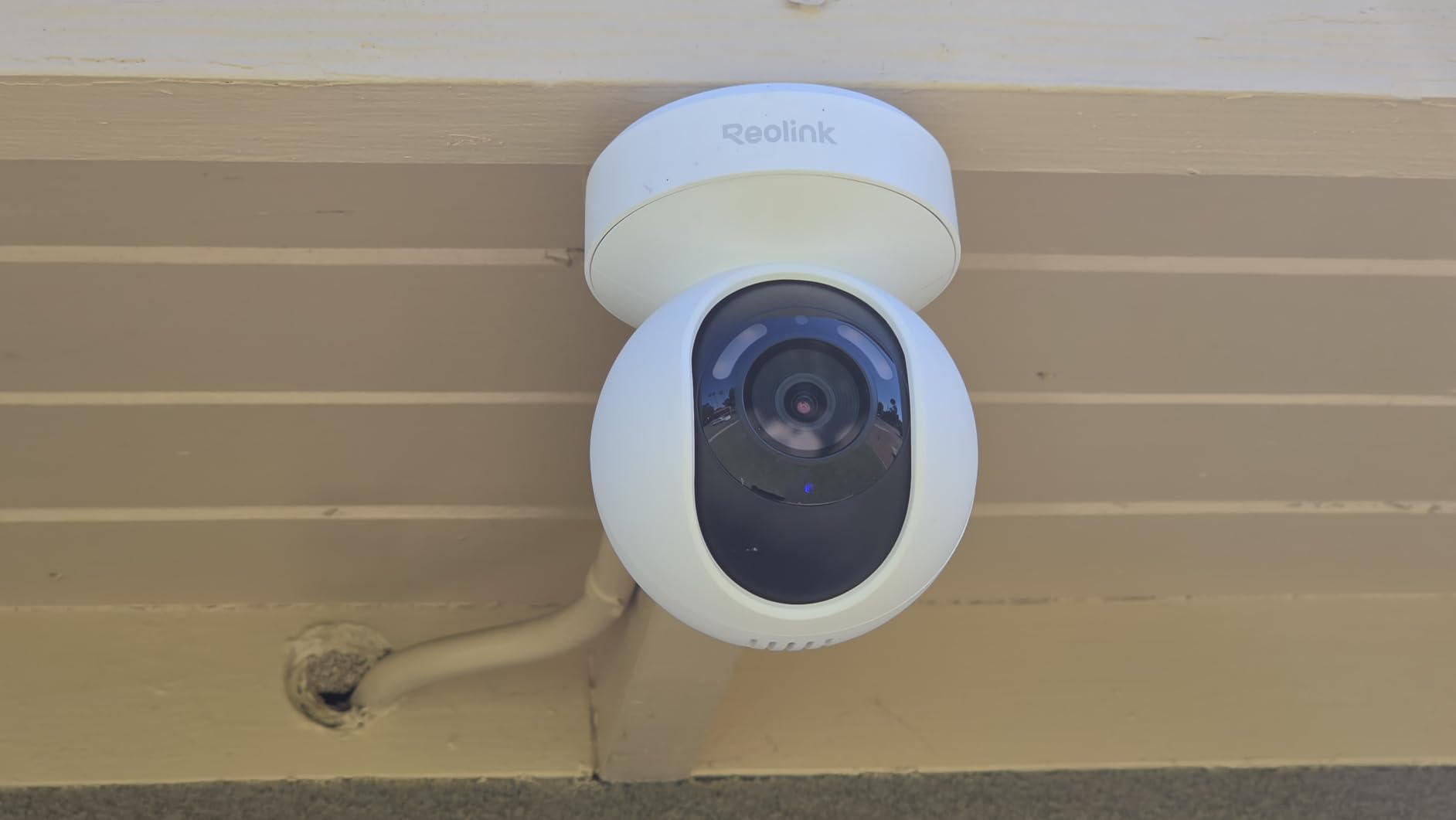 REOLINK E1 Outdoor SE PoE 4K Outdoor Camera for Home Security with PT customer photo 1
