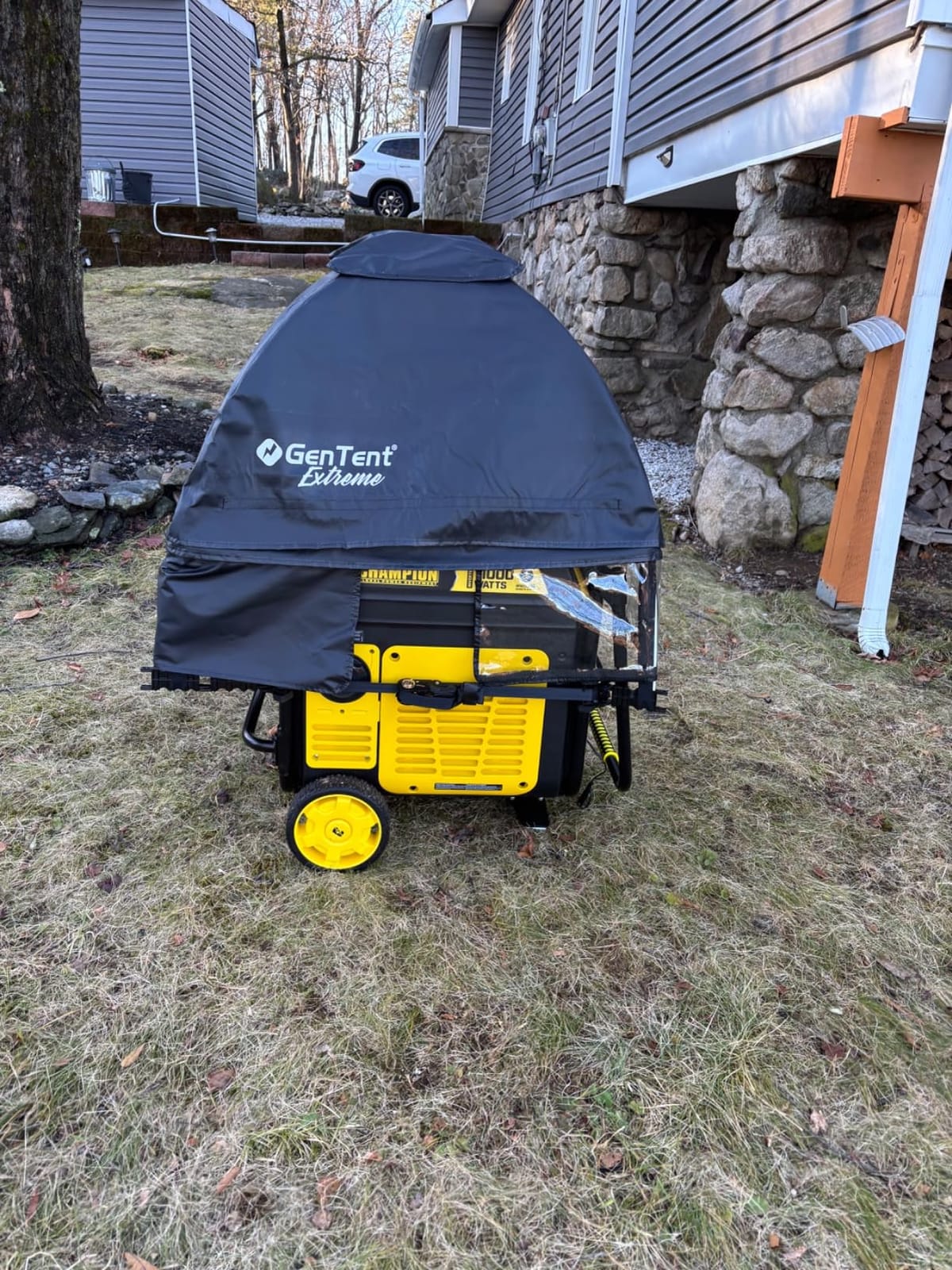 Champion 11,000-Watt Wireless Remote Start Portable Inverter Generator customer photo 1