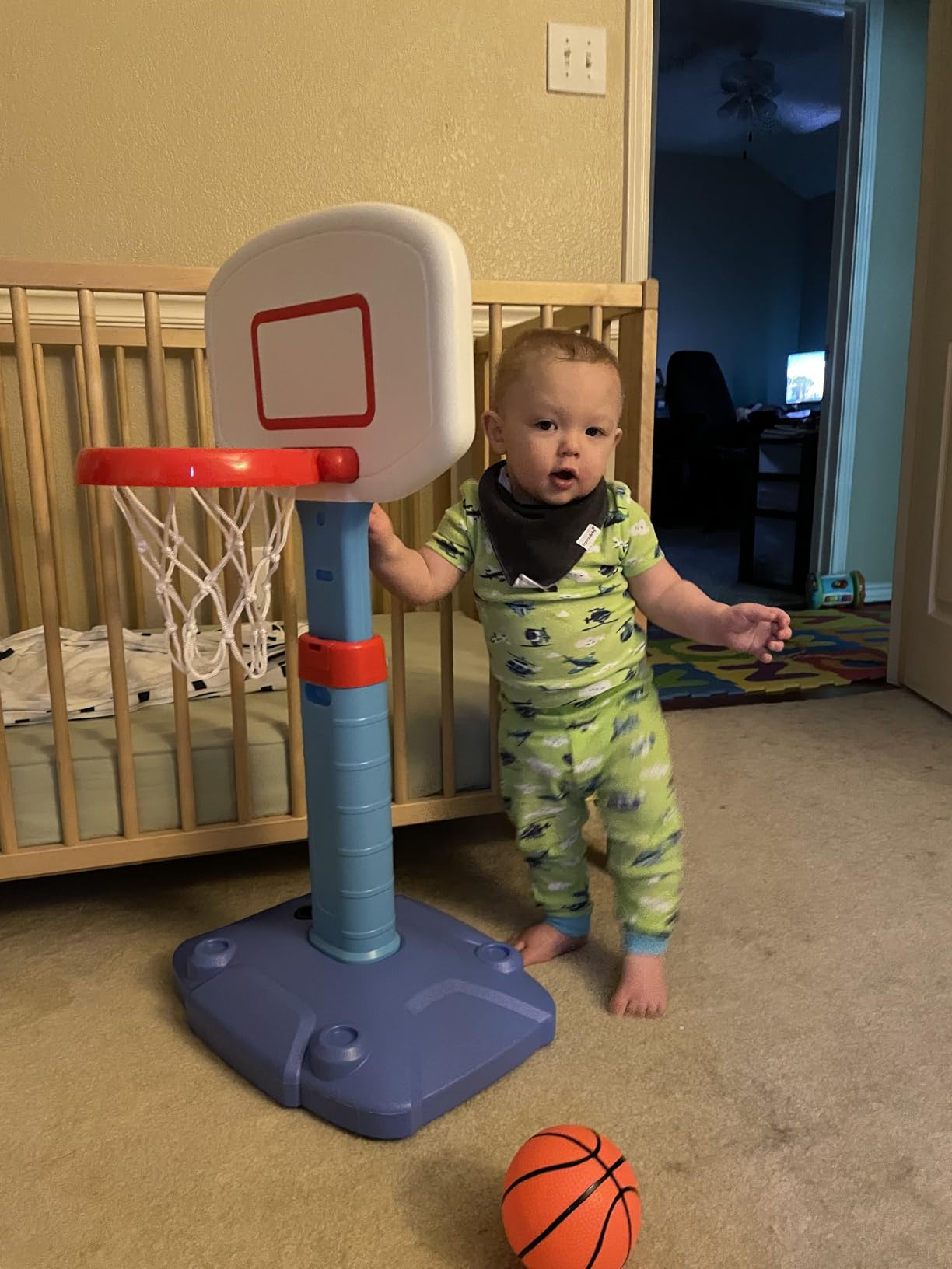 Toddler Basketball Hoop, Kids Toys Basketball Hoops for Indoor Outdoor Play customer photo 2