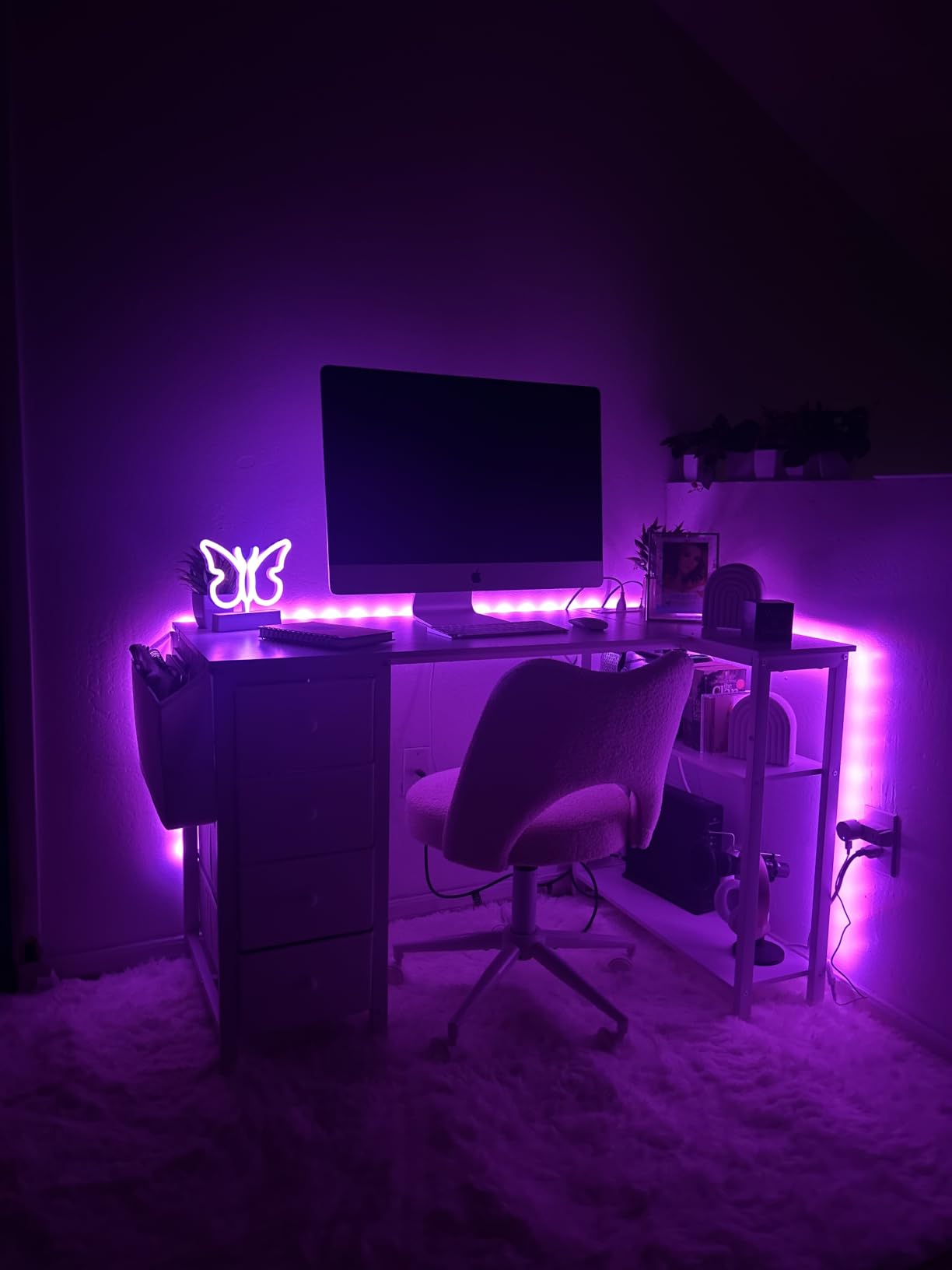Lufeiya L Shaped Gaming Desk with Power Outlet, 47 Inch Reversible Corner Computer Desk with Drawers & Storage Shelves for Home Office Bedroom, L-Shaped Teen PC Desks with Fabric Drawer, Black customer photo 2