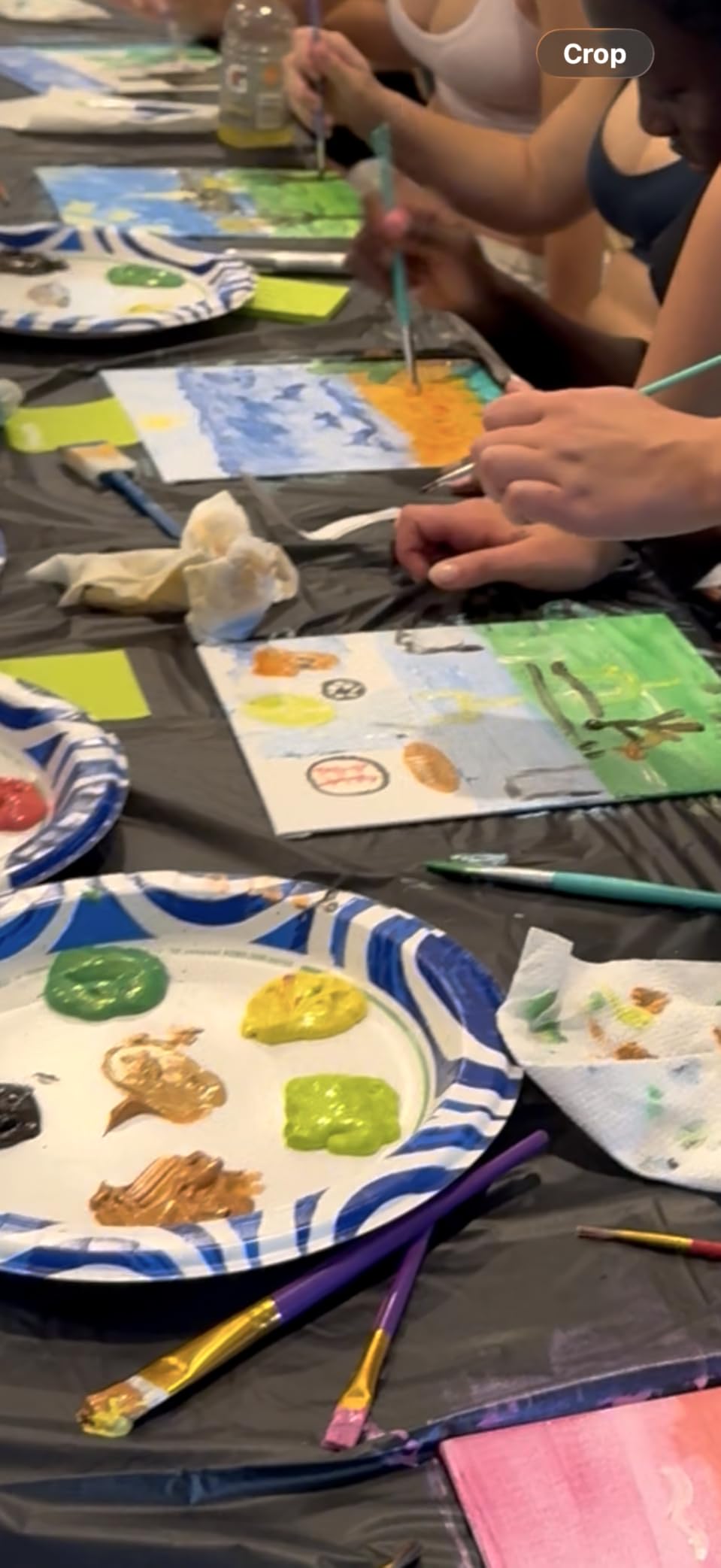 Shuttle Art 100 Colors Acrylic Paint, 2oz/60ml Bottles with Brushes, Sponge & Palette customer photo 2