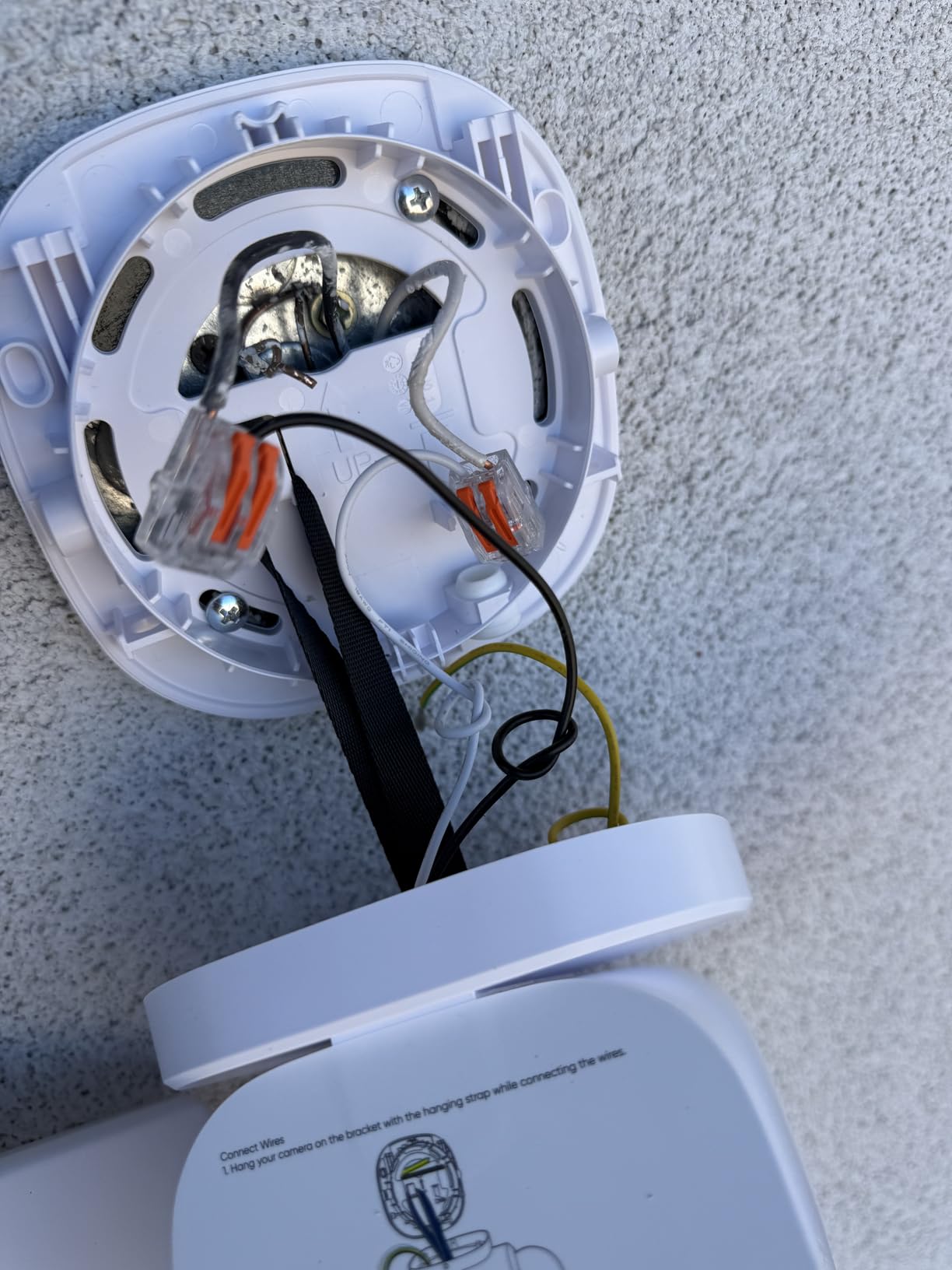 eufy Security Floodlight Camera E30, 2K, AI Detection & Tracking, Outdoor customer photo 1