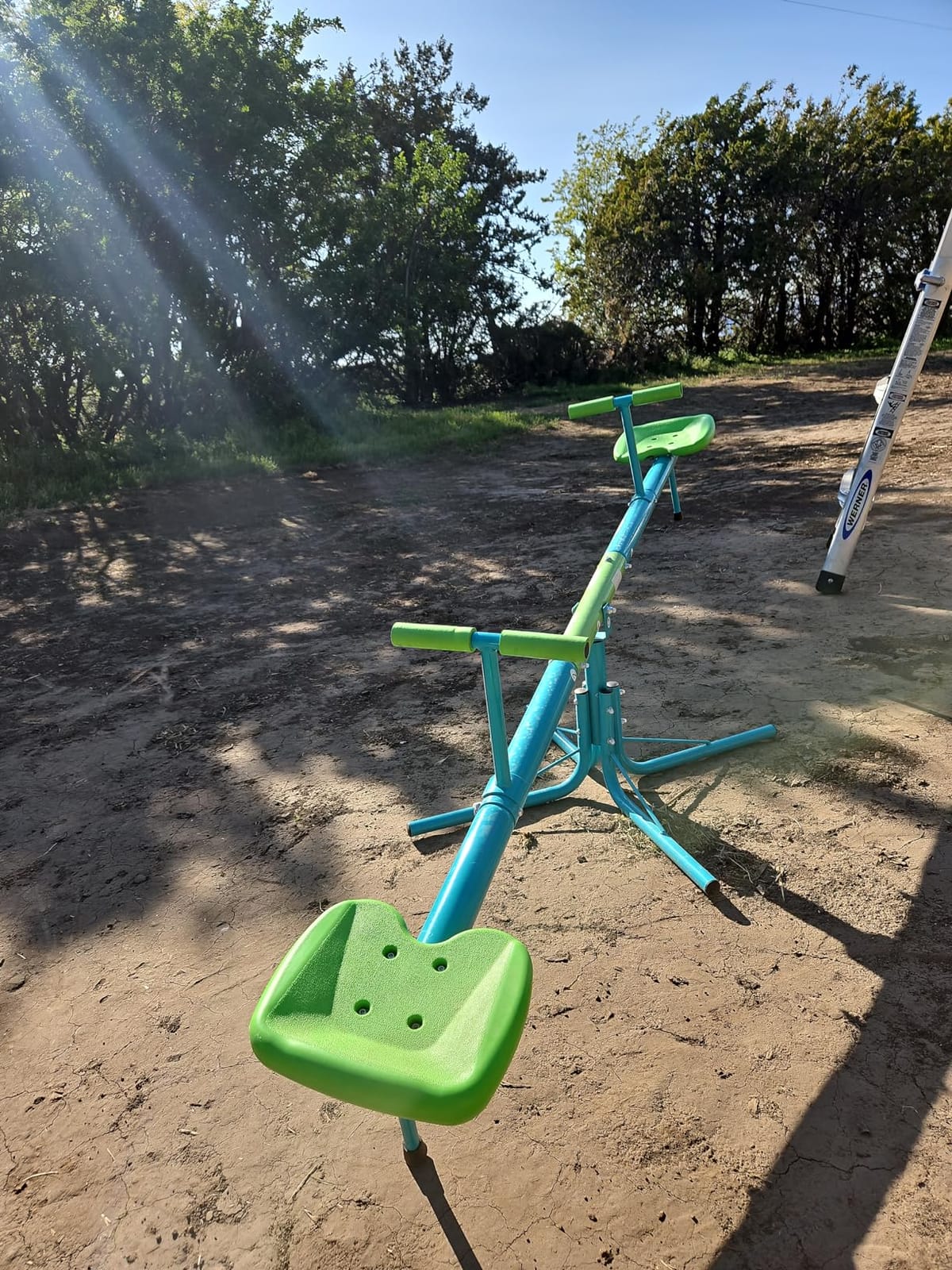Amictoy Teeter Totter for Kids, 360° Spinning Seesaw, 100 lb Seat customer photo 1