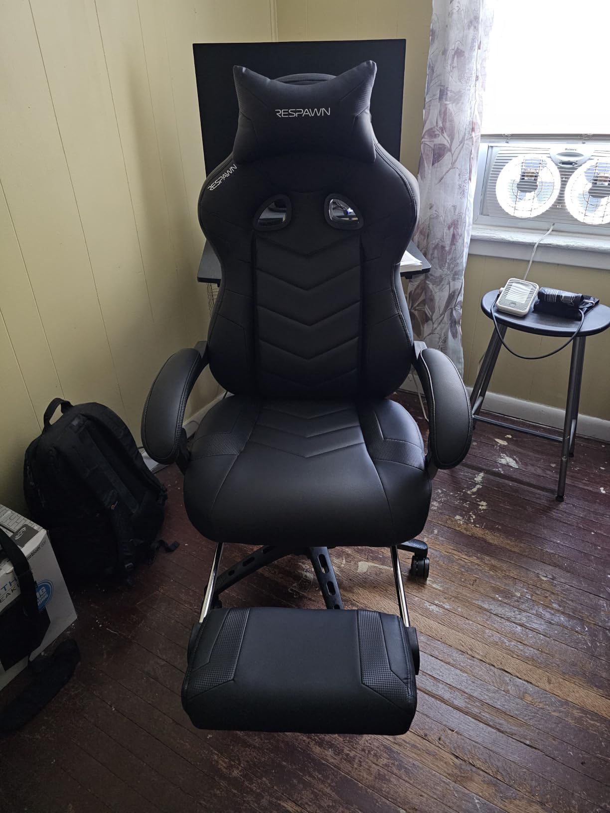 Respawn 110 Pro Ergonomic Gaming Chair with Footrest and Recline customer photo 2