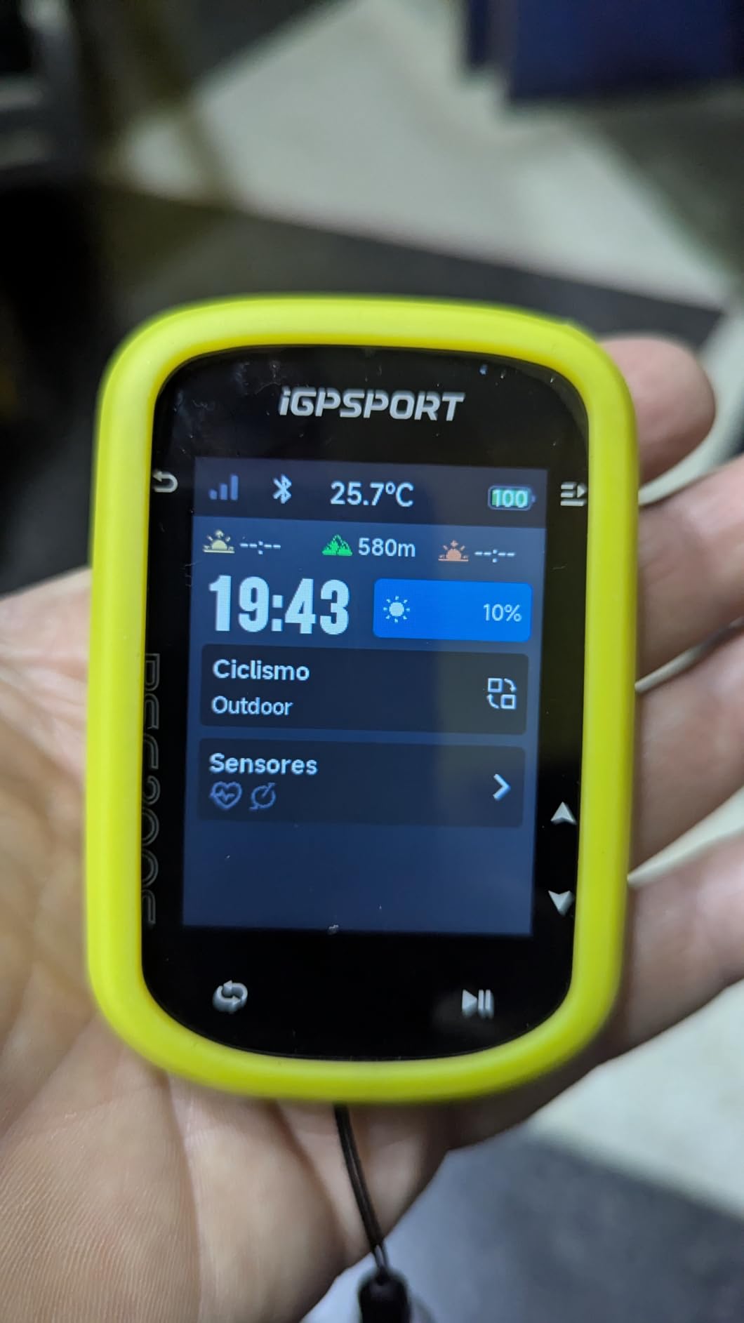 iGPSPORT BSC200S GPS Bike Computer, Wireless Route Navigation 2.4'' Screen Bluetooth ANT+ Cycle Computer IPX7 Waterproof customer photo 1