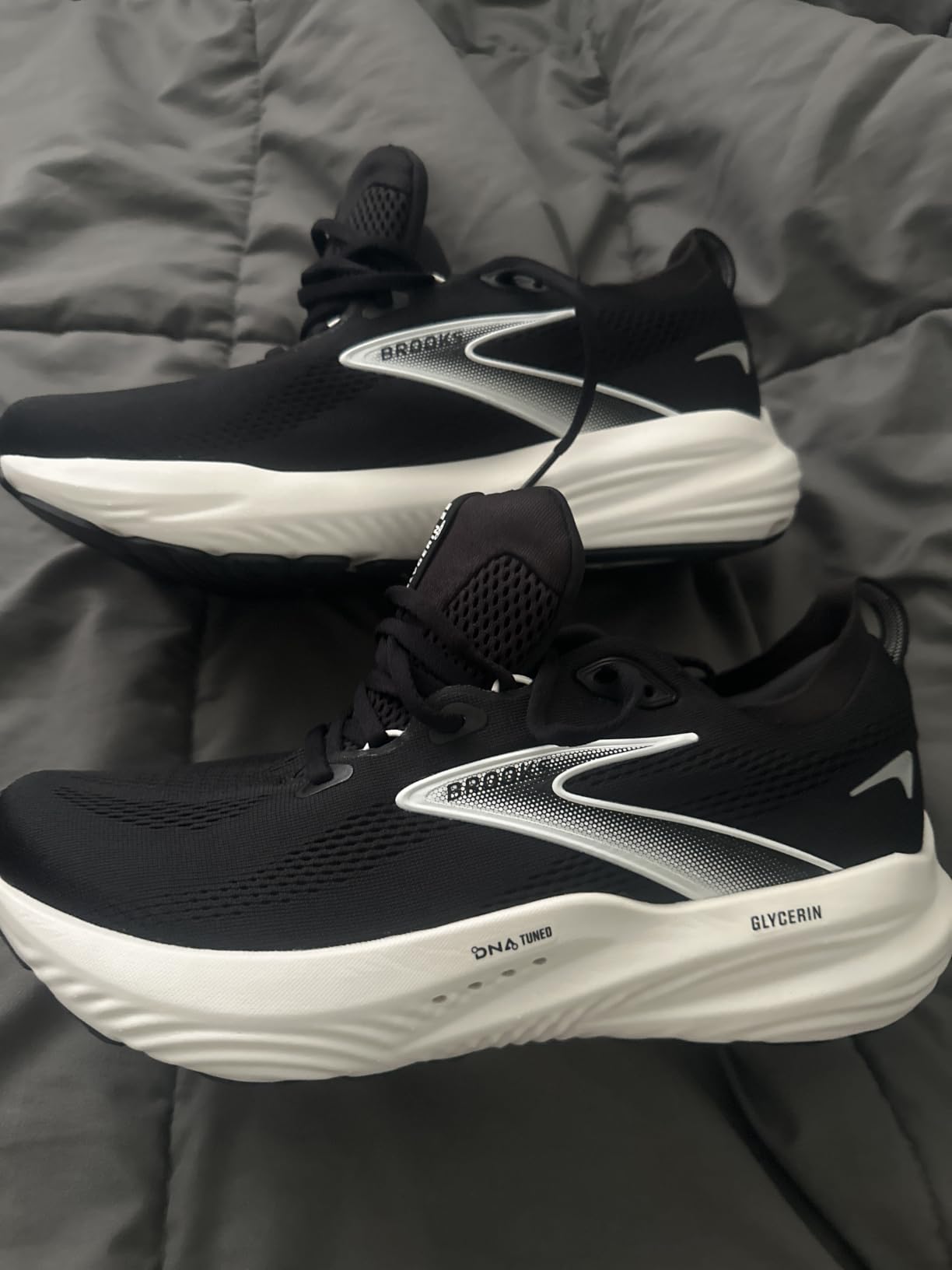 Brooks Men’s Glycerin 22 Neutral Running Shoe customer photo 2