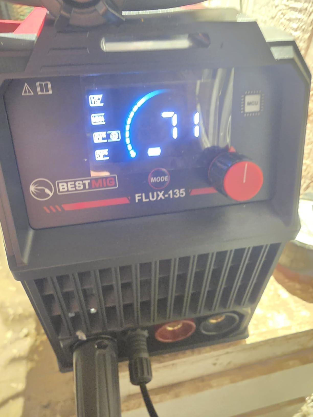 BESTMIG 135A MIG Welder - 3-in-1 Flux Core Welder, MIG/Lift TIG/Stick Welding Machine - Portable IGBT Inverter - 110V with Welding Helmets and Gloves (Red Black, MIG 135A Welder) customer photo 2