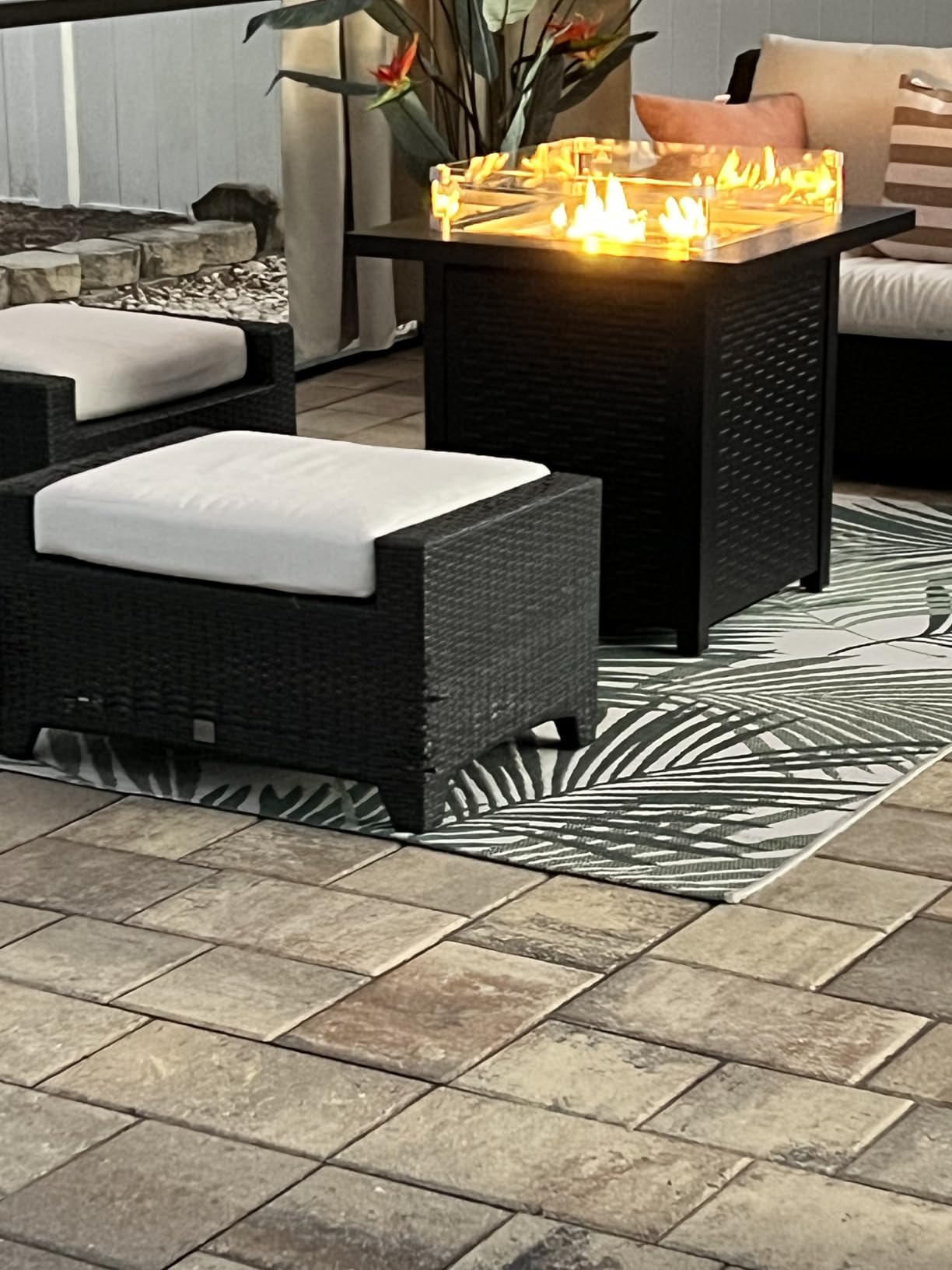 Ciays 43″ Fire Pit Table with Glass Beads & Lid, CSA-Certified Gas Fire Pit with Cup Holders, Hanging Shelf & Nylon Cover, Large Outdoor Fire Pit for Patio/Porch/Deck, 60,000 BTU Heat Output, CIFPT9B customer photo 2