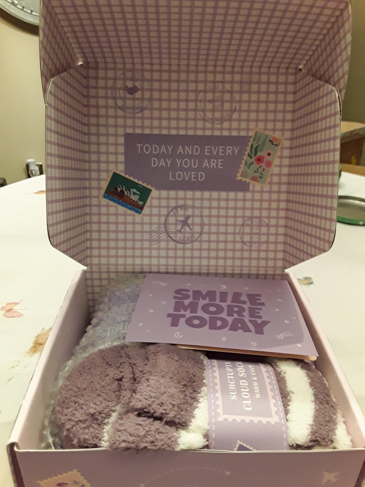 Gift Baskets for Women, 11pcs Unique Happy Birthday Gifts for Women, Best Inspirational Get Well Christmas Ideas Box w/Daisy Cup Her Teen Girl Sister Friend Friendship Mom - BRIGHTEN UP HER DAY! customer photo 1