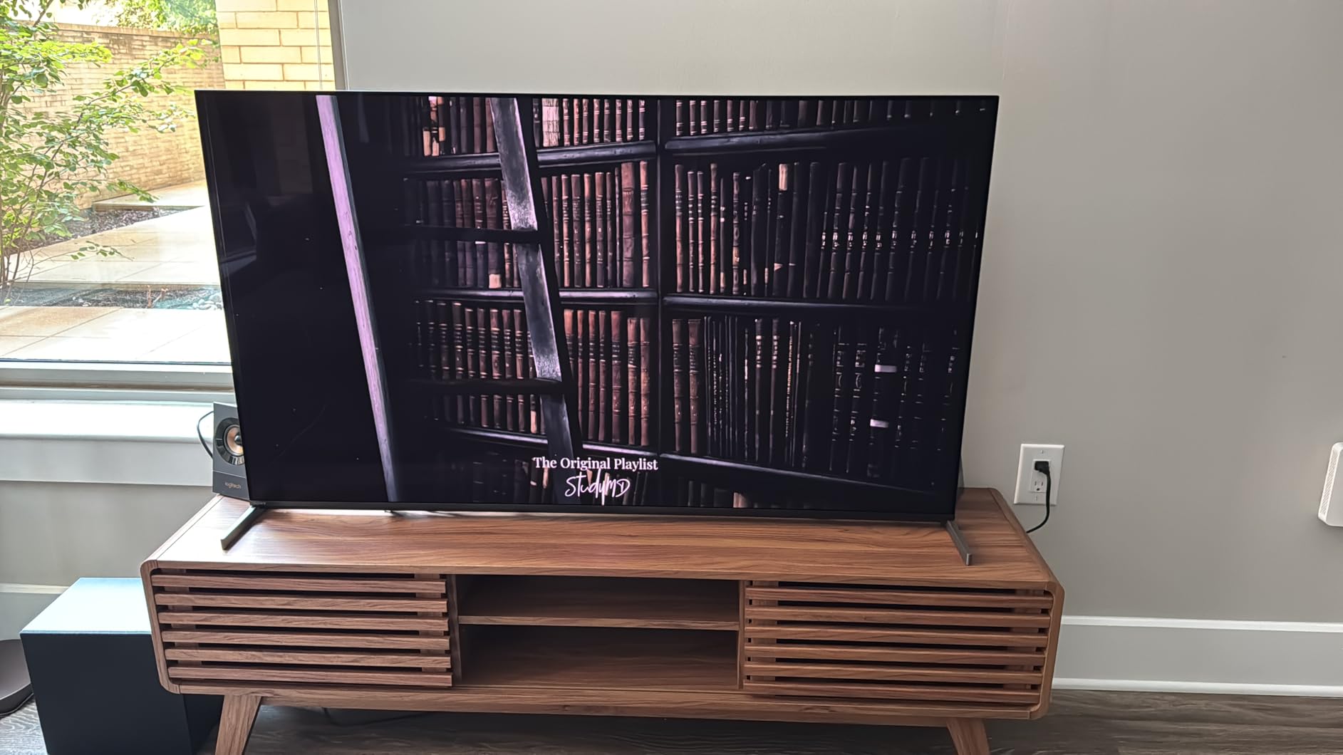Sony 55 Inch BRAVIA 8 II QD OLED 4K HDR Smart Google TV (K-55XR80M2) customer photo 1
