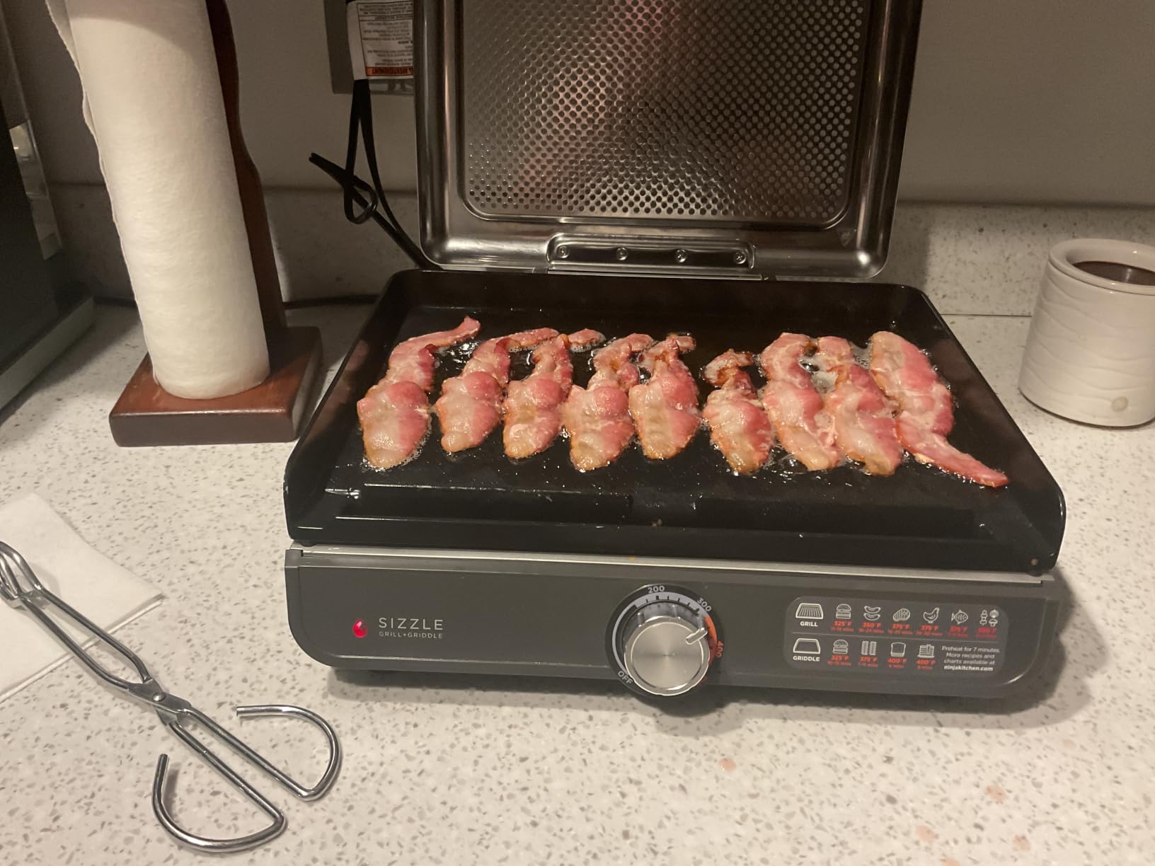 Ninja® Sizzle™ Pro XL 20'' Indoor Griddle & Grill, Silver, GX101 customer photo 1