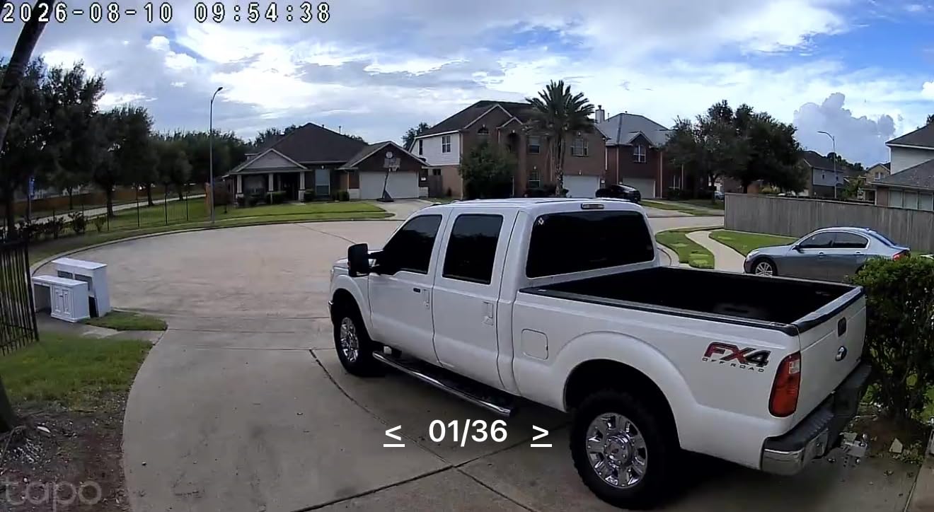Tapo 1080p Outdoor Wireless Security Camera, Up to 180-Day Battery, C400 customer photo 2