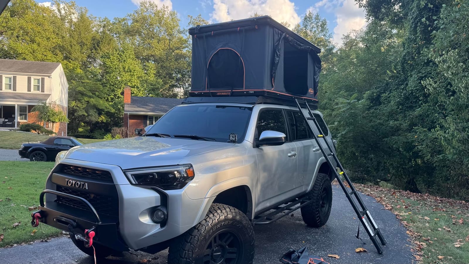 Aluminum Rooftop Tent Hard Shell,Pop Up Roof Tent Hardshell customer photo 2