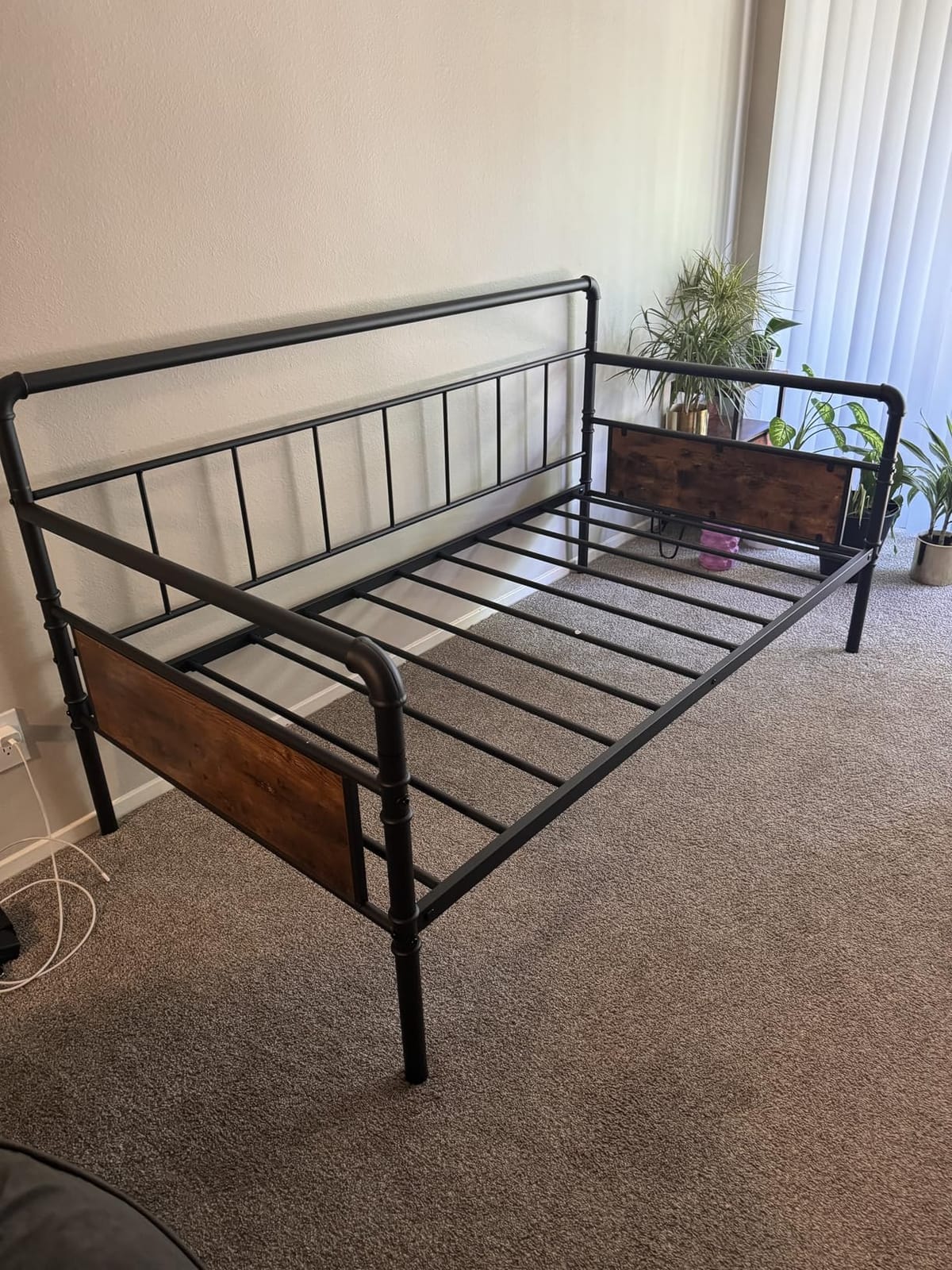 IDEALHOUSE Twin Daybed with Classic Headboard,Metal Twin Bed Frame,Brown customer photo 1