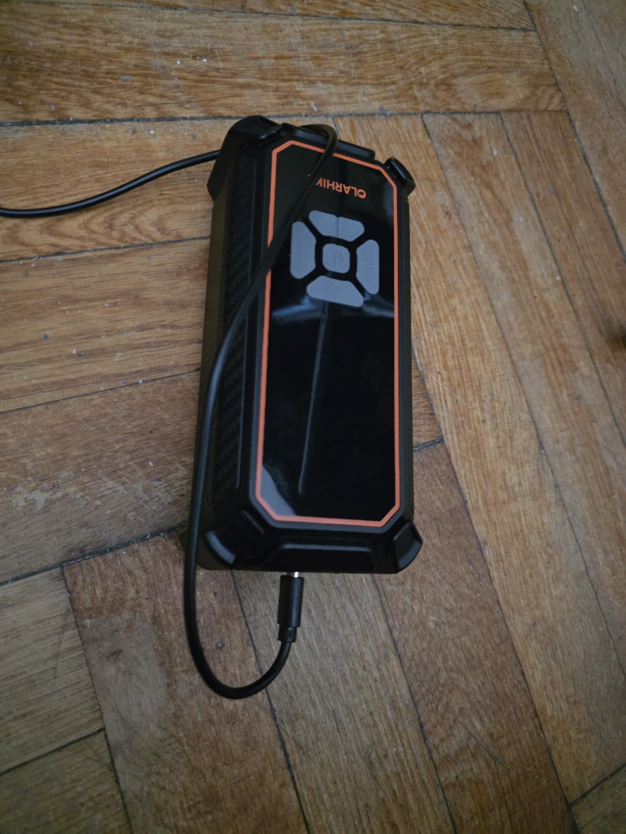 OlarHike Tire Inflator Portable Air Compressor,Dual Power-3*2000mAh &12V DC customer photo 2