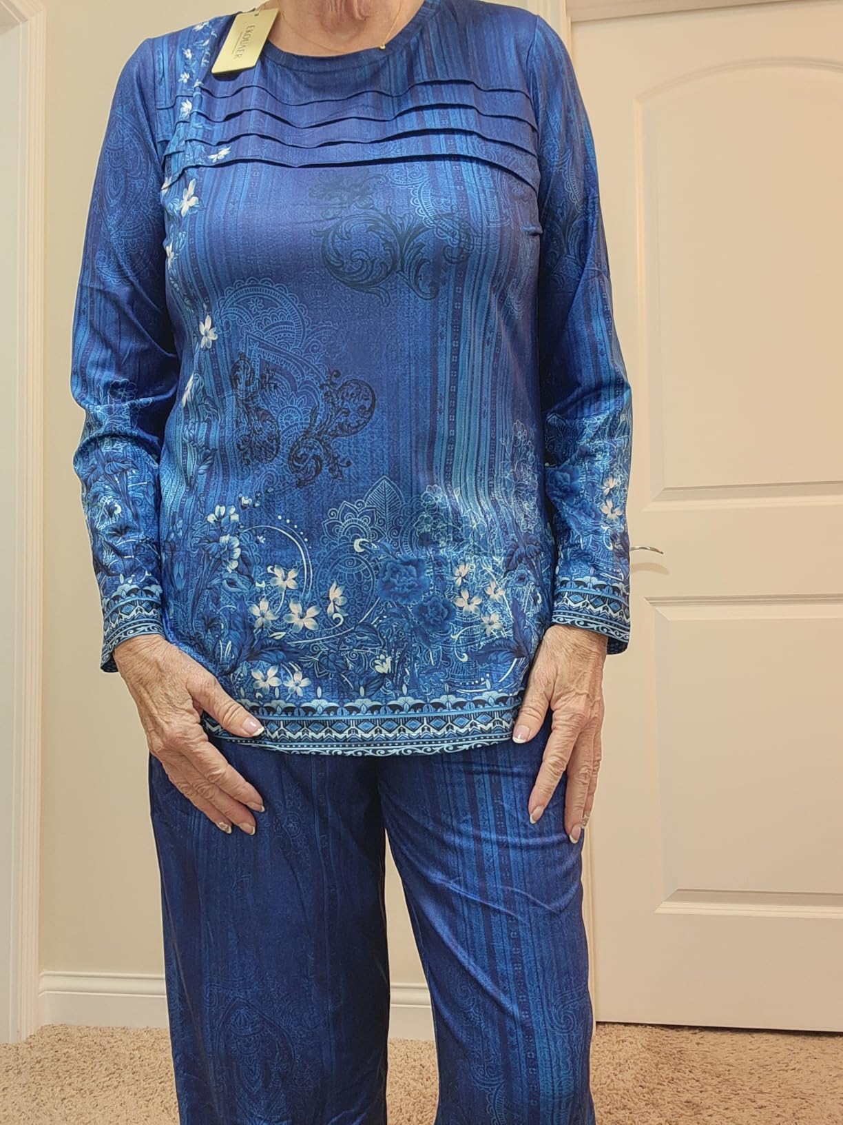Ekouaer Womens Pajama Sets Pleated Tops with Long Sleeve Fall Lounge Set customer photo 1
