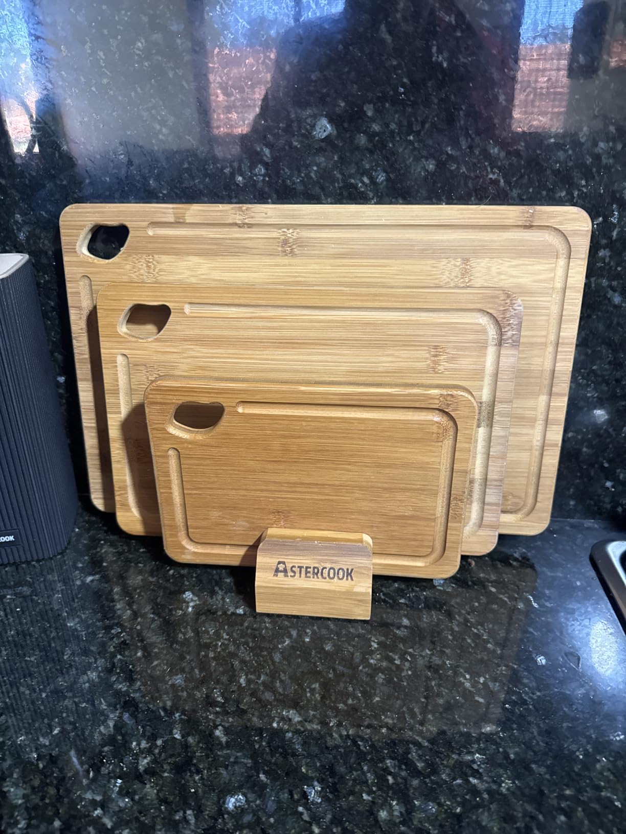 Astercook Deep-Carbonized Bamboo Cutting Boards for Kitchen with Wood Storage Stand, Reversible Charcuterie & Chopping Boards with Juice Grooves and Easy-Grip Handles, Fathers Day Gift for Men customer photo 1