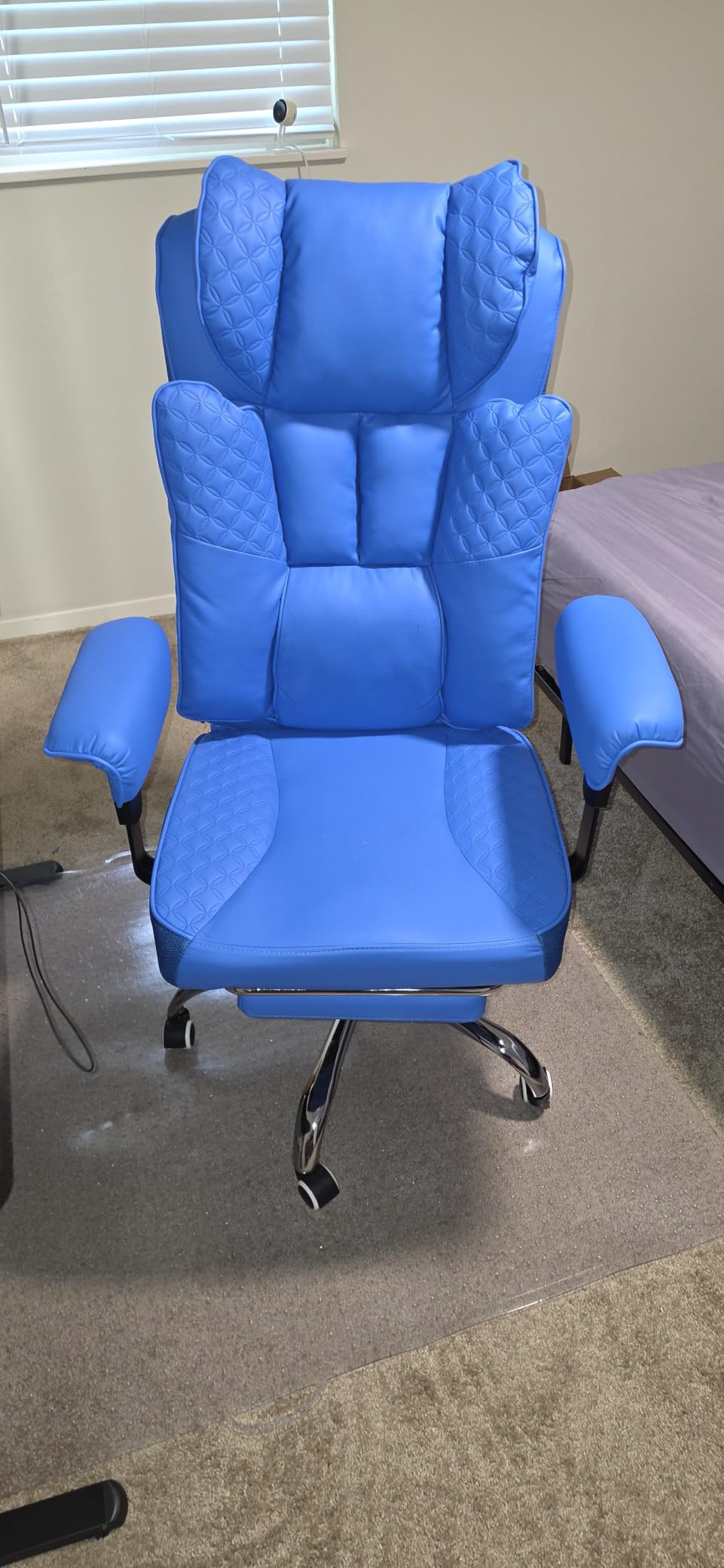 GTPLAYER Big and Tall Office Chair Wide Ergonomic Gaming Chair with Deluxe Embossing Designed Leather with Foot Rest,150°Reclining Adjustable Soft Armrests Pocket Spring Back Support and Pillow customer photo 2