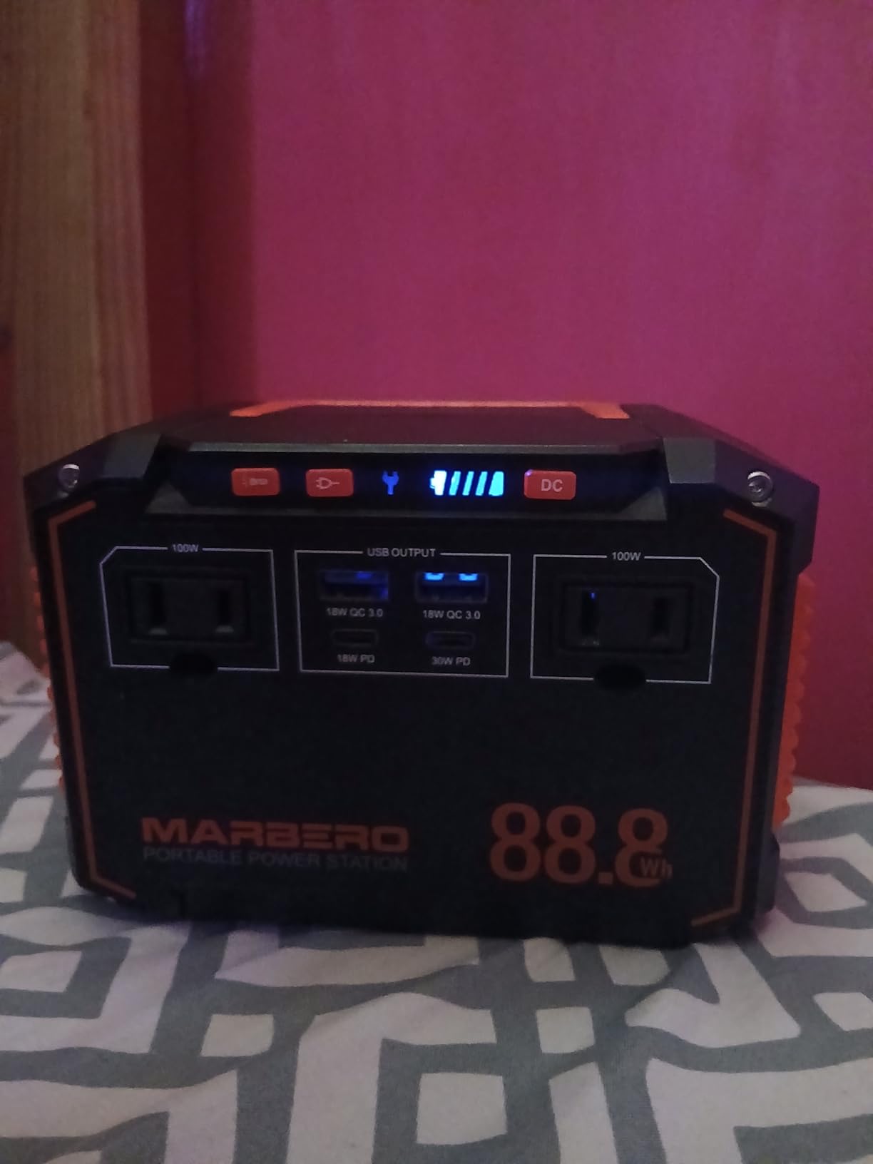MARBERO 155Wh Solar Generator with Solar Panel Included 30W Solar Panel Kit customer photo 1
