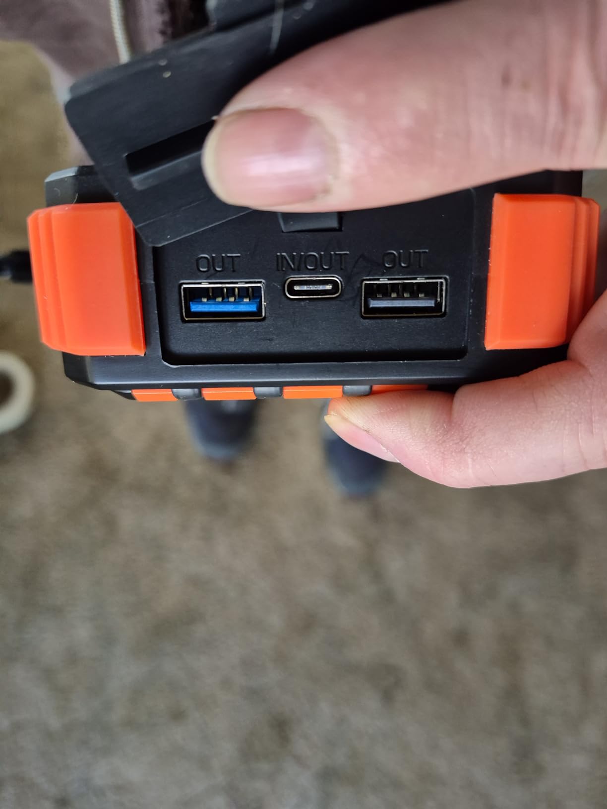 BLAVOR Solar Power Bank with Hand Crank and Built-in 4 Cables 20000mAh customer photo 2