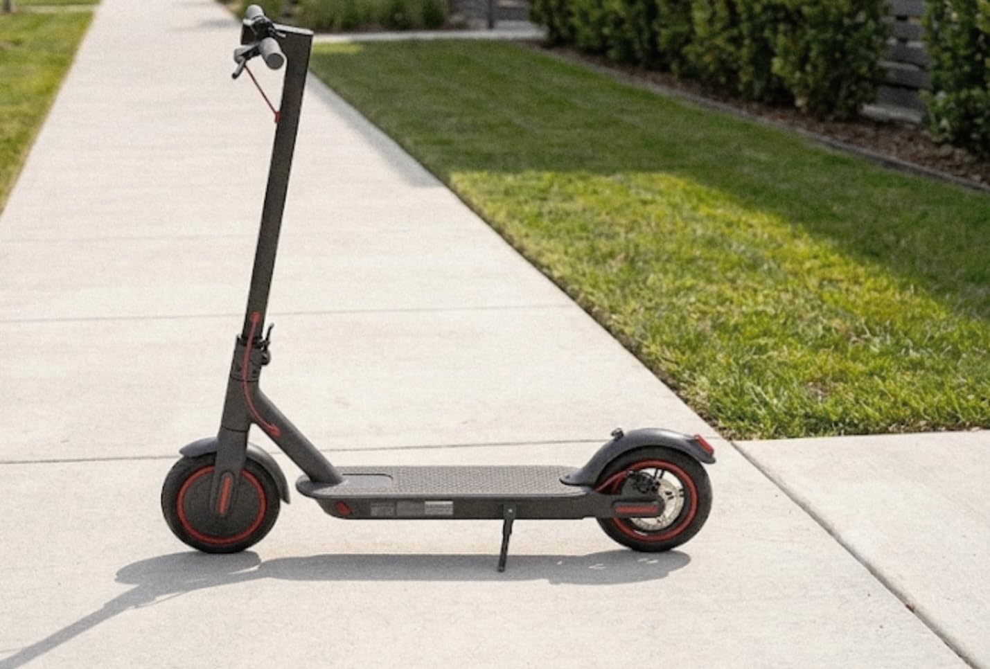 Electric Scooter - Electric Scooter Adults and Teens customer photo 2