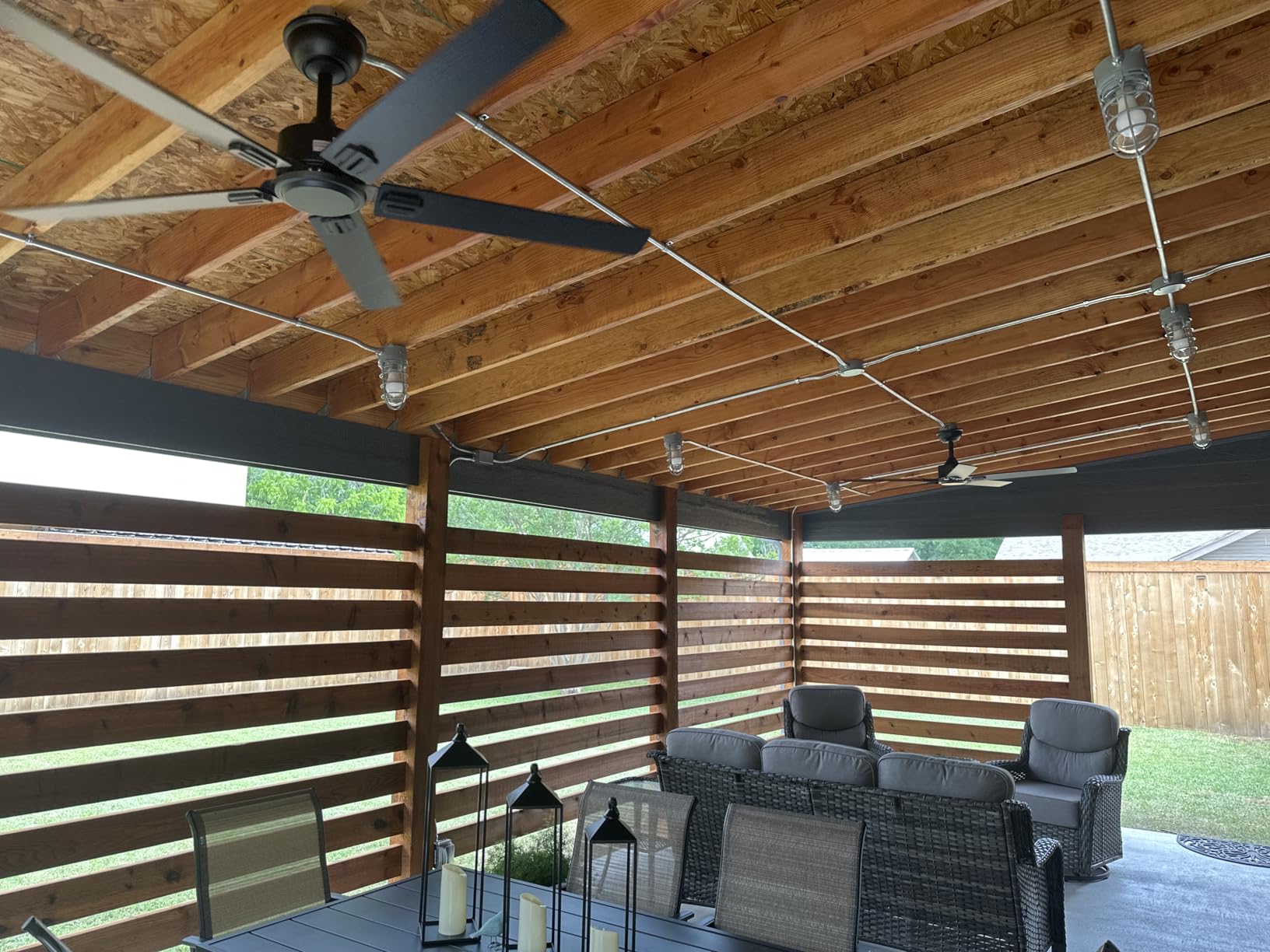 Obabala Outdoor Ceiling Fan No Light, 52 Inch Black Modern Ceiling Fan Without Light, Dual Finish 5 Blades,6 Speed, Reversible Quiet DC Motor for Patios, Garage, Bedroom, Porch customer photo 2