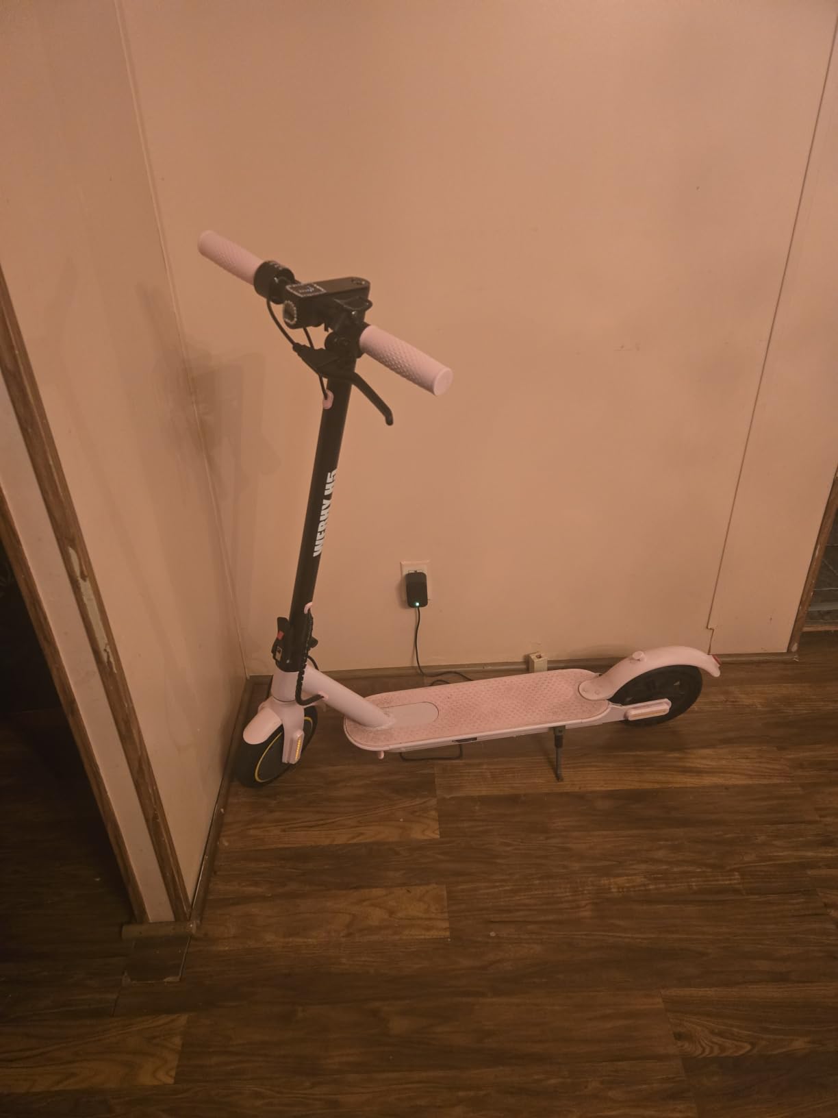 WERHY Electric Scooter, 1000W/800W500W/350W Motor, 21-28Miles customer photo 1