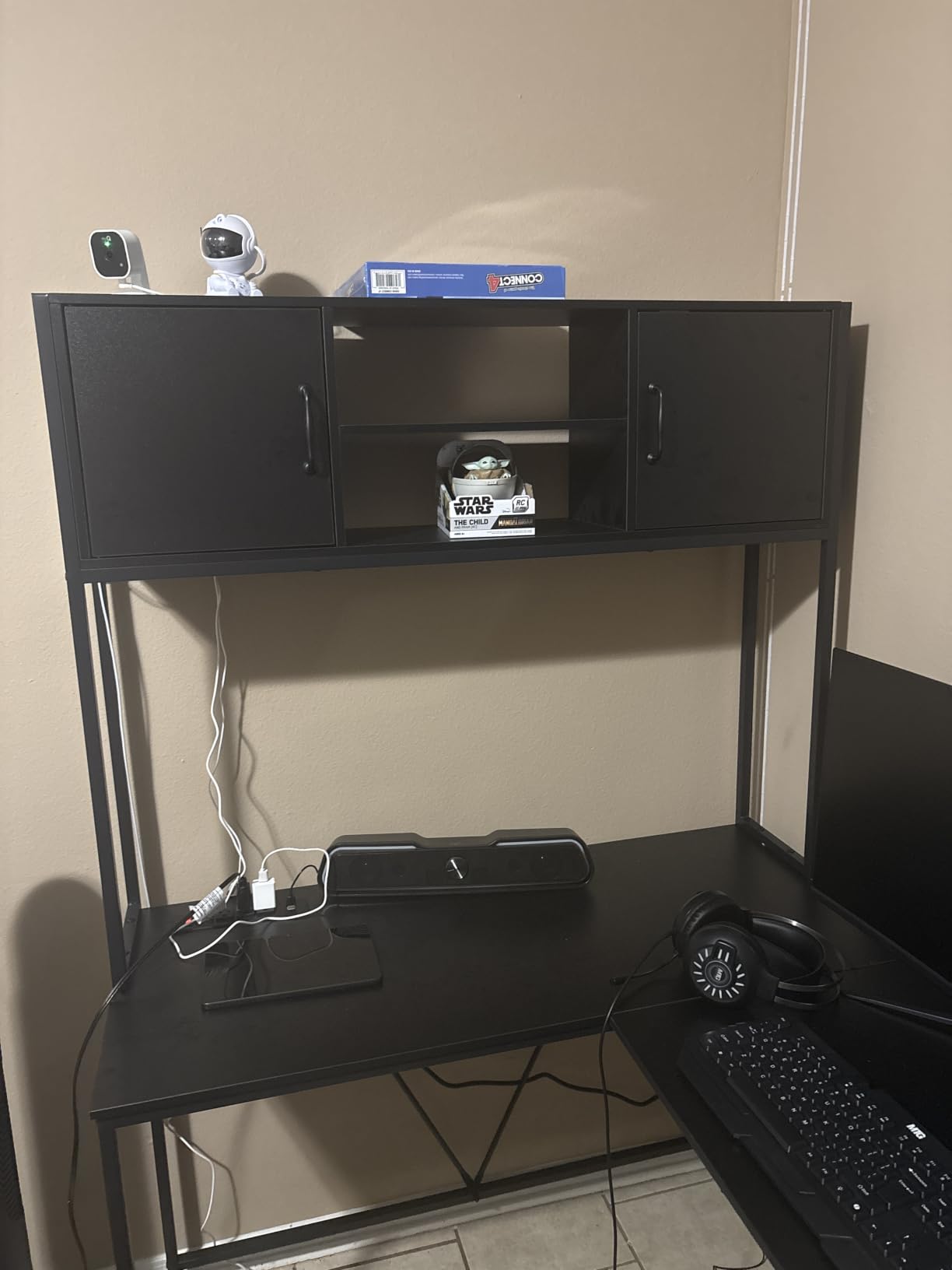 SEDETA Reversible Farmhouse L Shaped Computer Desk with Drawers, Hutch customer photo 2