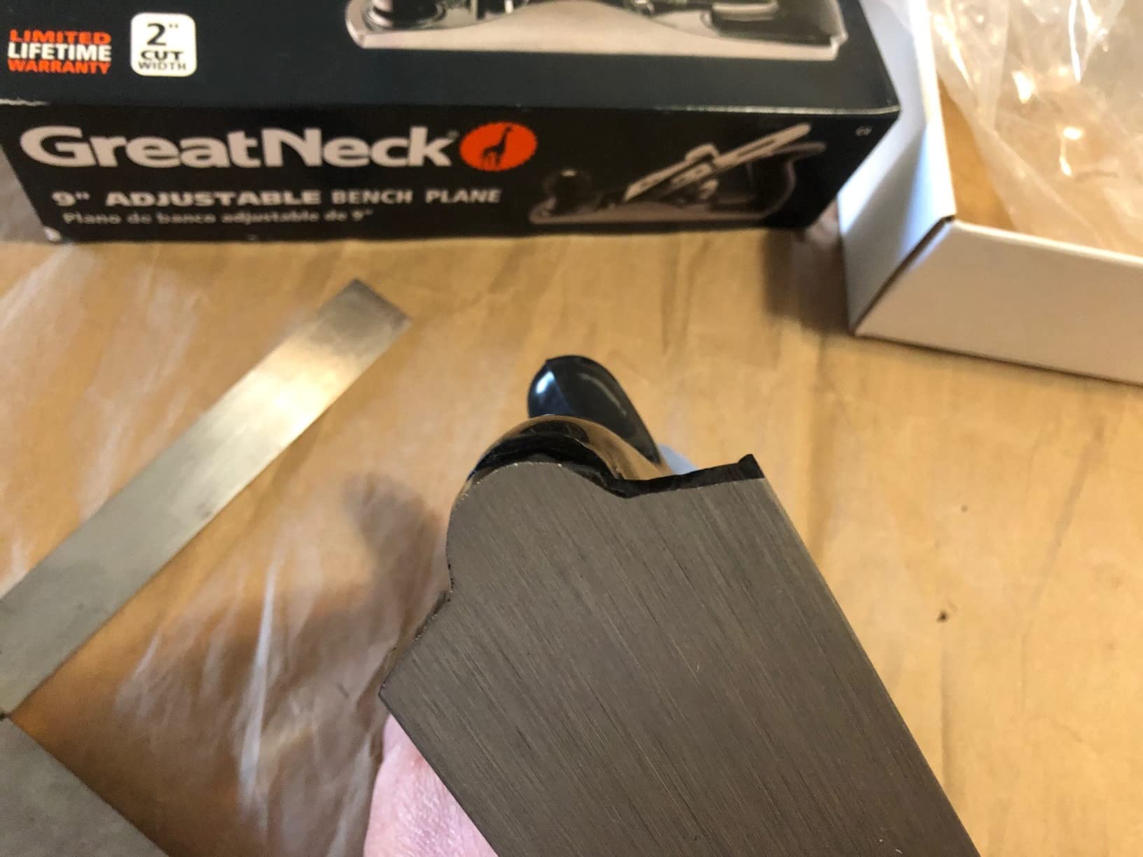 GreatNeck C4 Bench Hand Plane (9 Inch), 2 Inch Cutter, Adjustable to Control the Blade, Cast Iron Body, Quality Plastic Ergonomic Handles customer photo 1