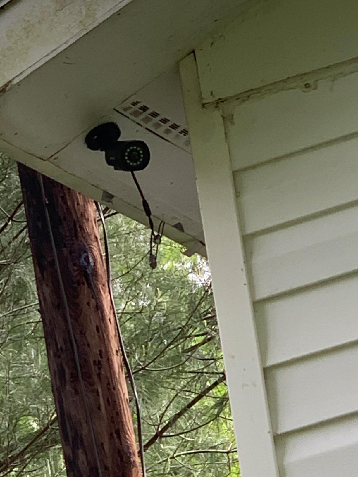 ANNKE 8CH H.265+ 3K Lite Wired Security Camera System,4X 2MP Cam, 1TB HDD customer photo 1
