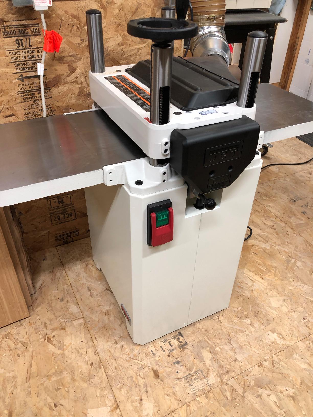 JET 15-Inch Thickness Planer for Woodworking, Helical Style Cutterhead with 2-Speed (16 FPM / 20 FPM) Feed Rate, 3 HP, 230V 1Ph (JPW-15BHH) customer photo 2