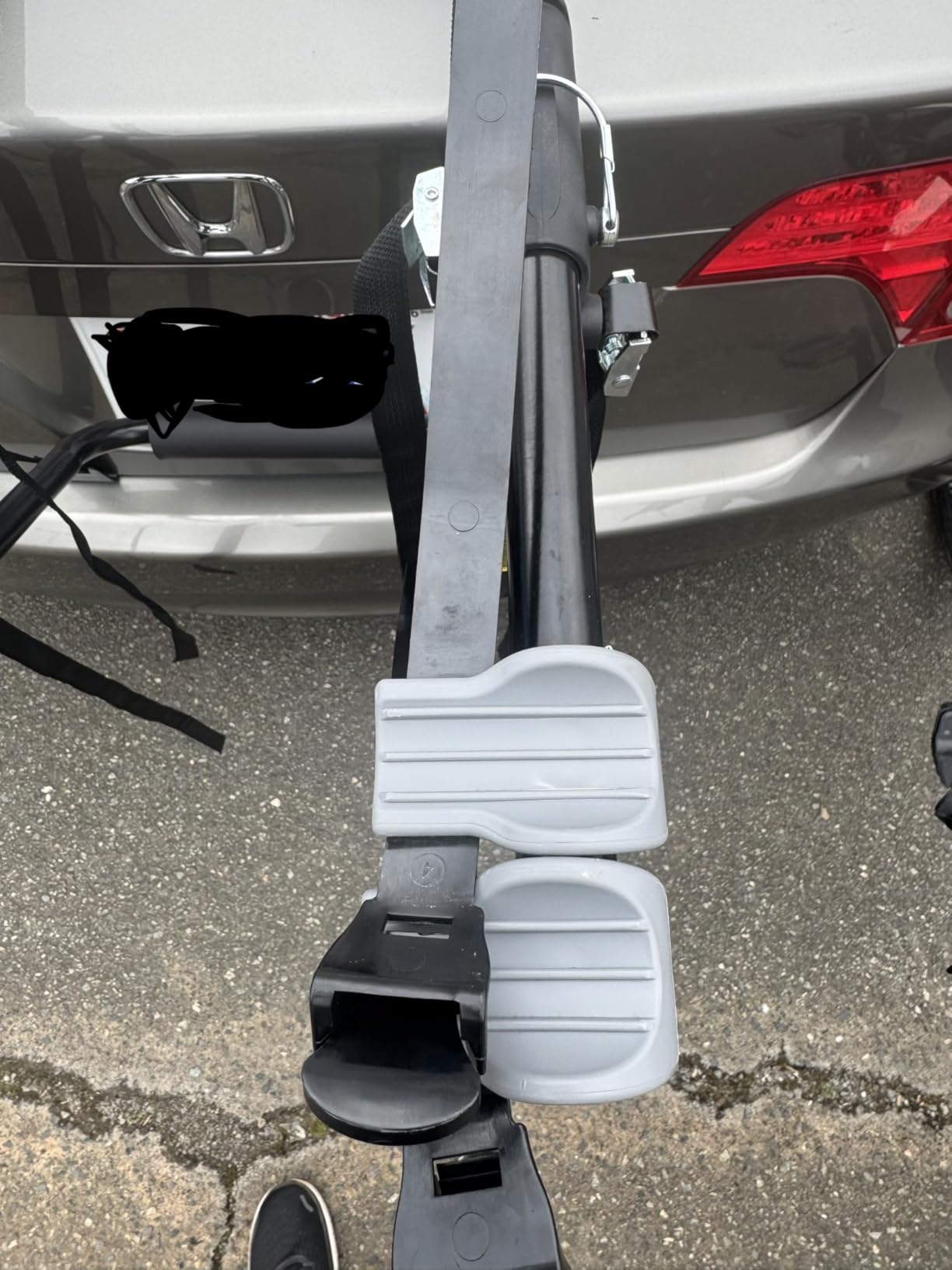 Saris Guardian Trunk Bike Rack – No-Hitch Bicycle Carrier for Car, Sedan, Hatchback, SUV, Van, – Foldable Steel Mount – Easy Installation, American-Made, (35 lbs Each) customer photo 1
