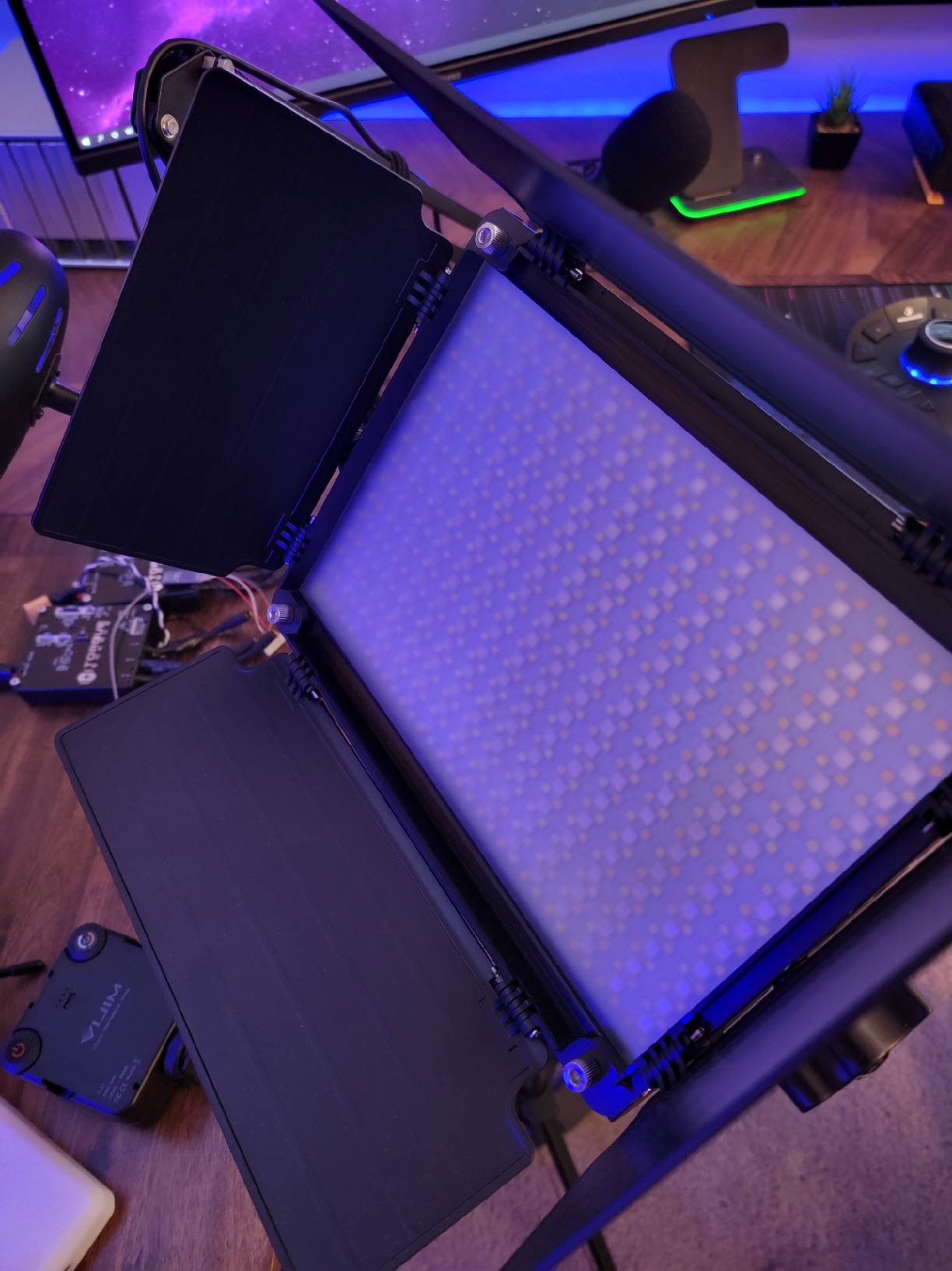 GVM RGB LED Video Light with Bluetooth Control, 60W Photography Studio Lighting Kit with Stands, 2-Packs 880RS Dimmable Led Panel Light for YouTube, Streaming, Gaming, 8 Applicable Scenes, CRI97 customer photo 2